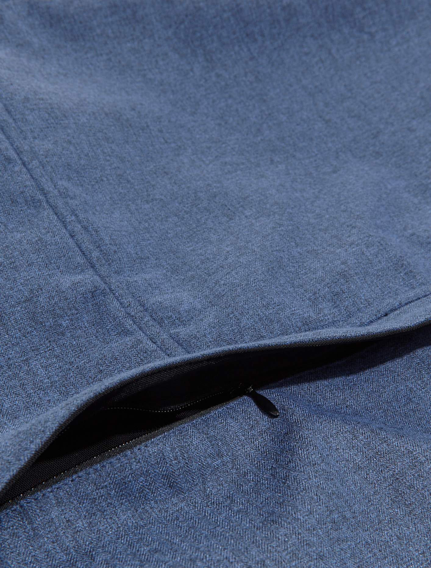 Bag Jacket in Peppered Blue - Image 5