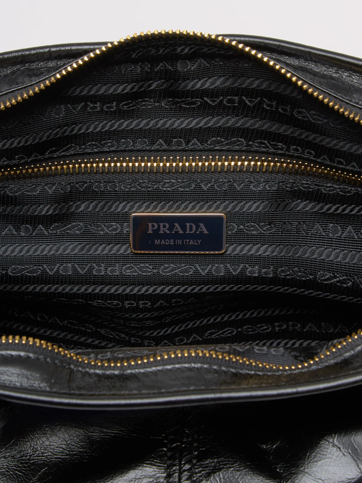 Bonnie Large Leather Handbag in Black - Image 3