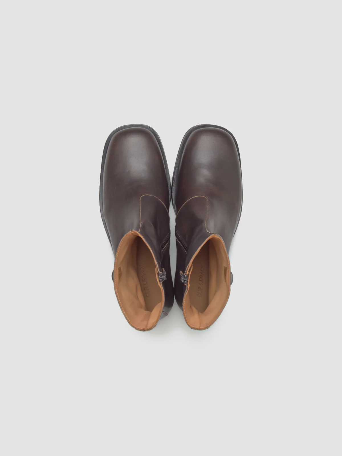 Camion Boot in Phantom Tensile Cattle Hide - Image 3