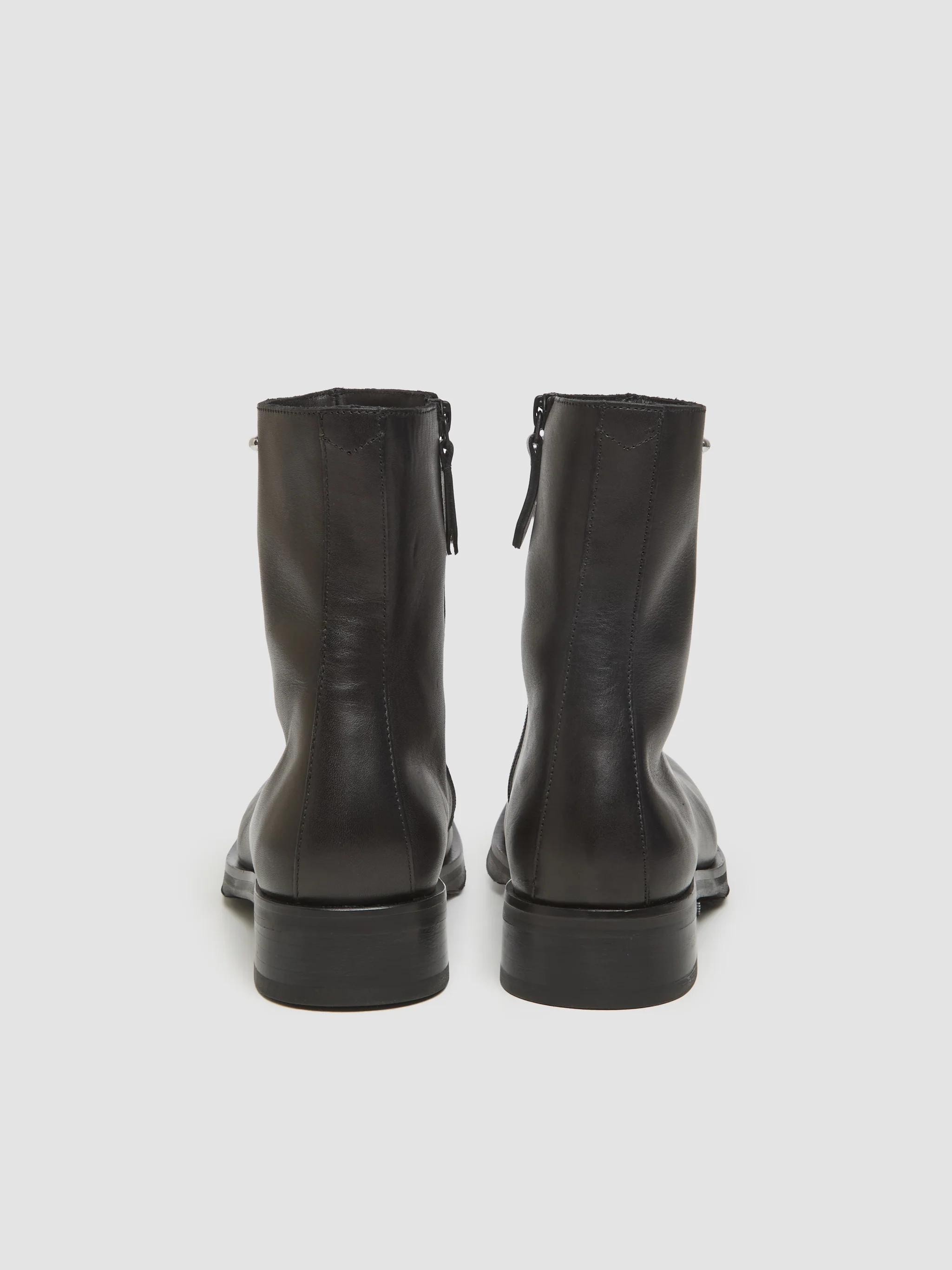 Camion Boots in Black - Image 4