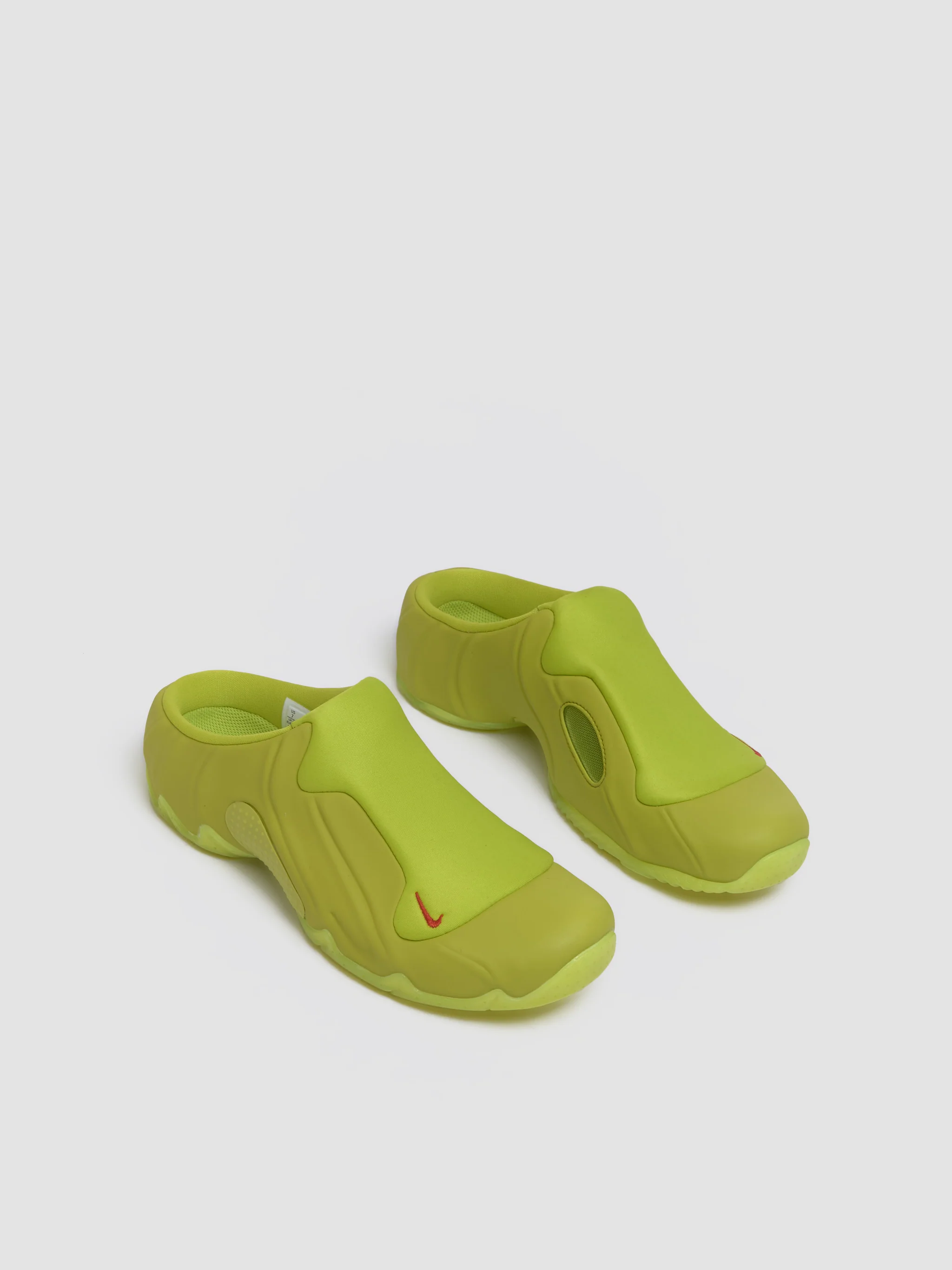 Clogposite Slide in Bright Cactus & Picante Red - Image 2