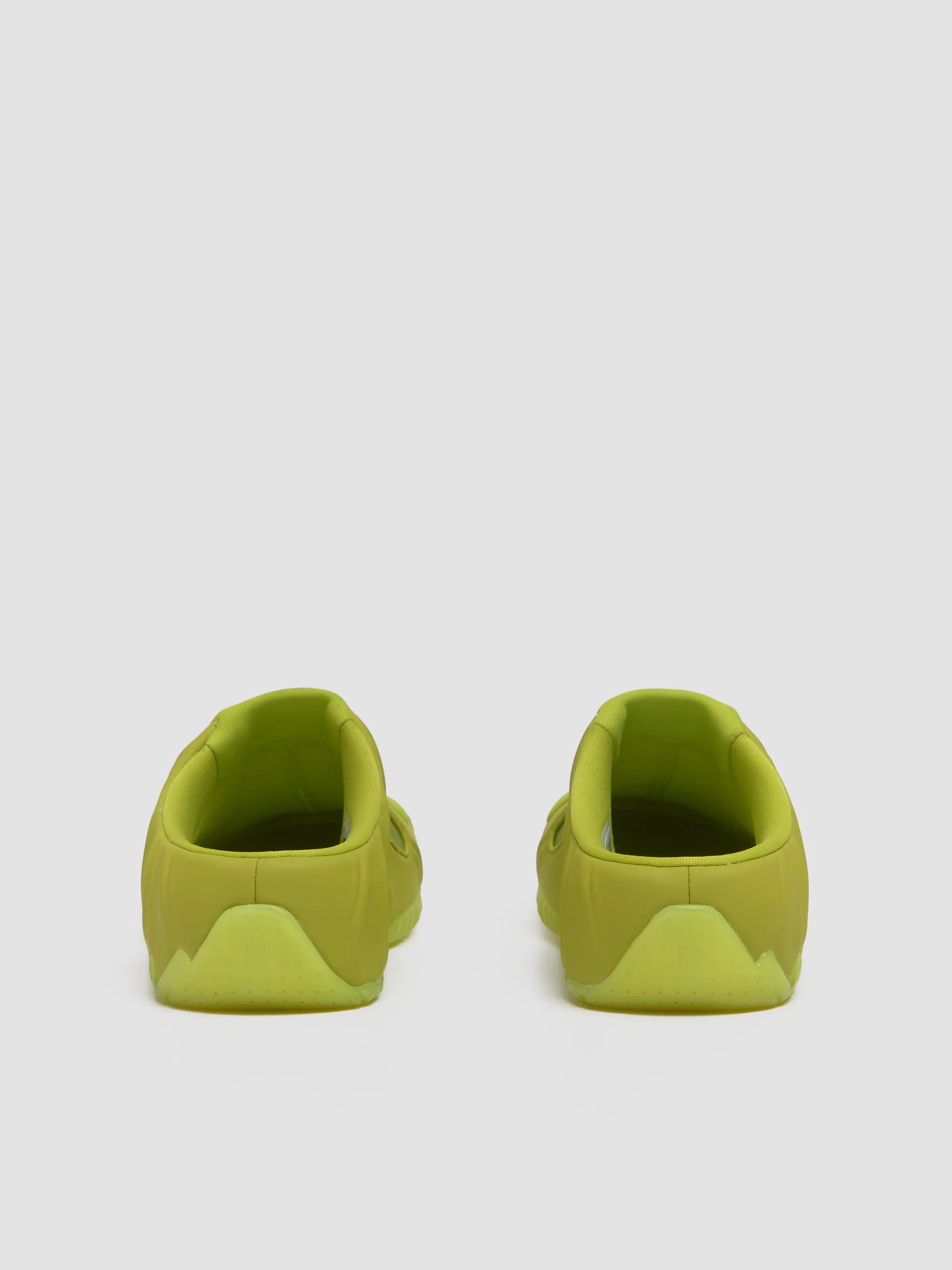 Clogposite Slide in Bright Cactus & Picante Red - Image 4