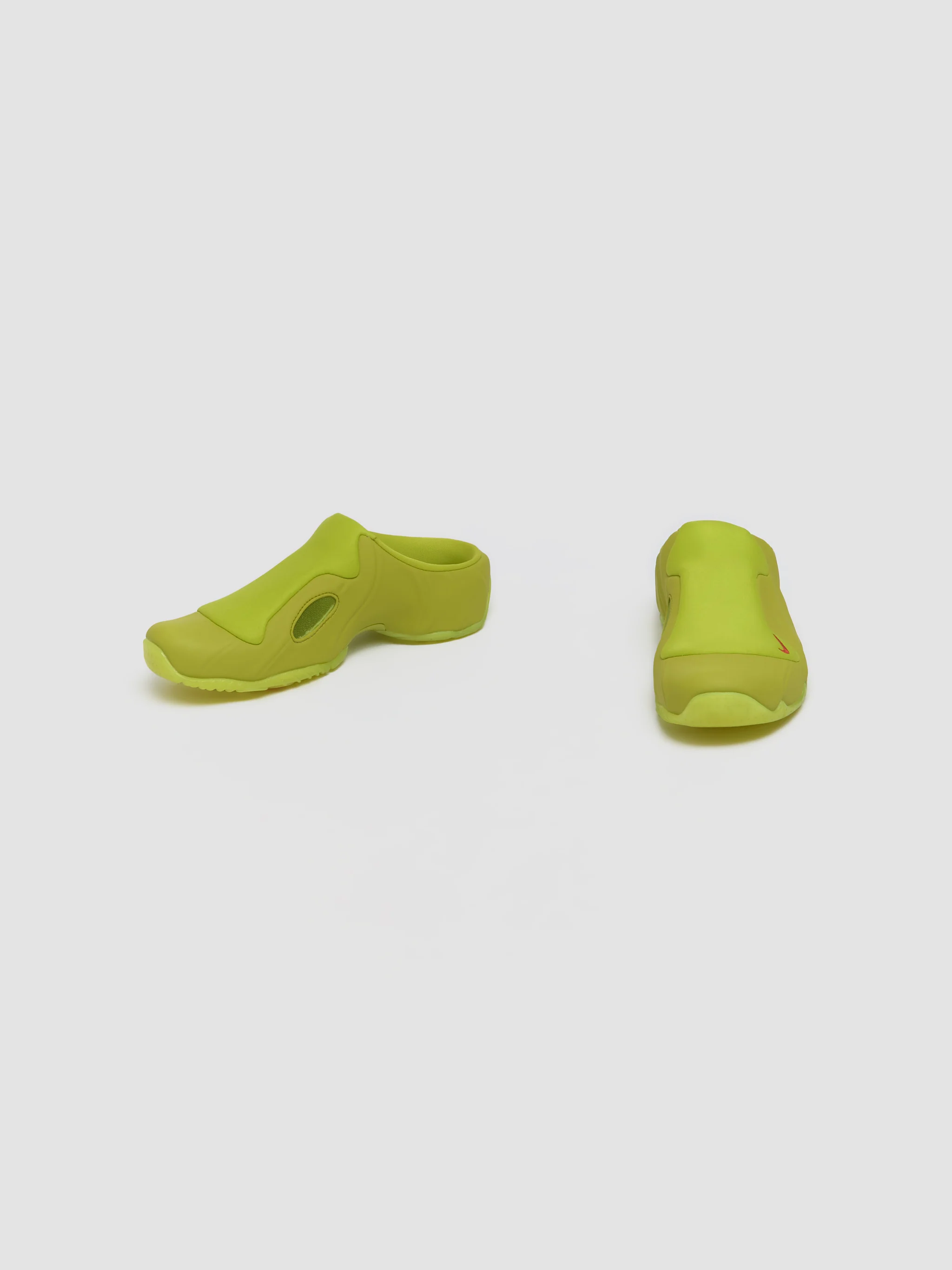 Clogposite Slide in Bright Cactus & Picante Red - Image 6
