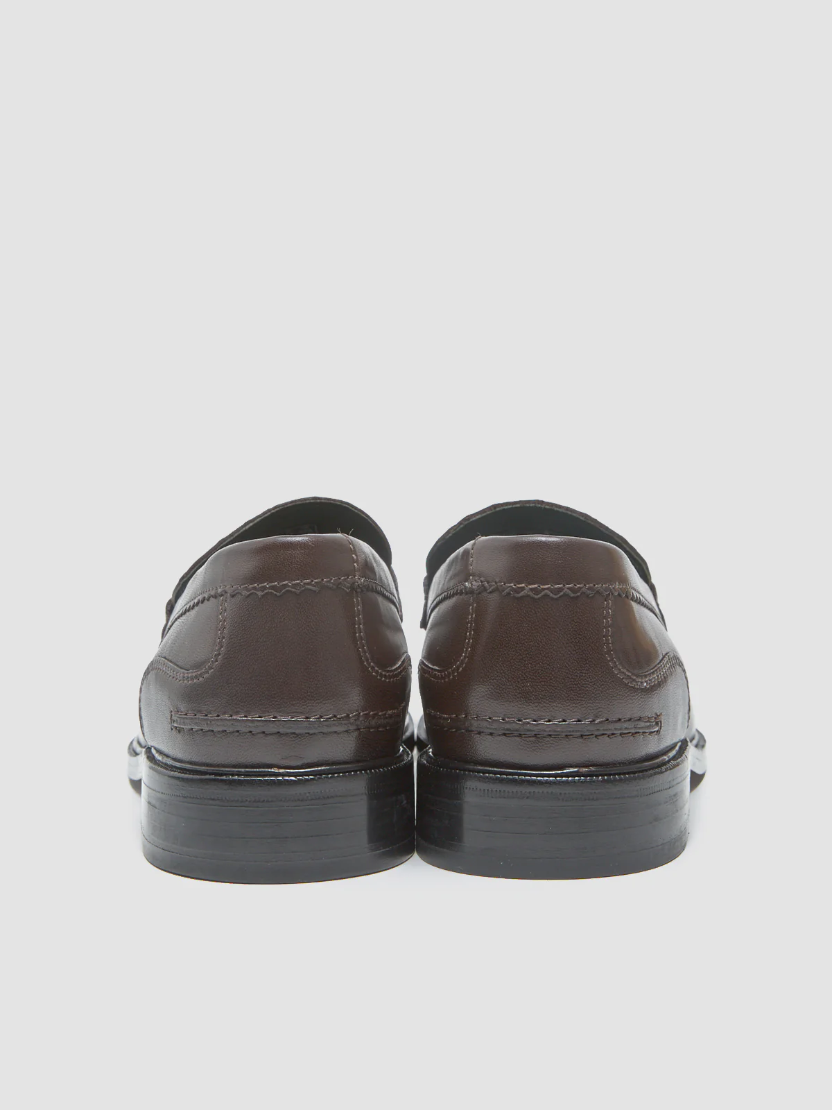 Craft James Loafers in Brown Crocodile Leather - Image 4