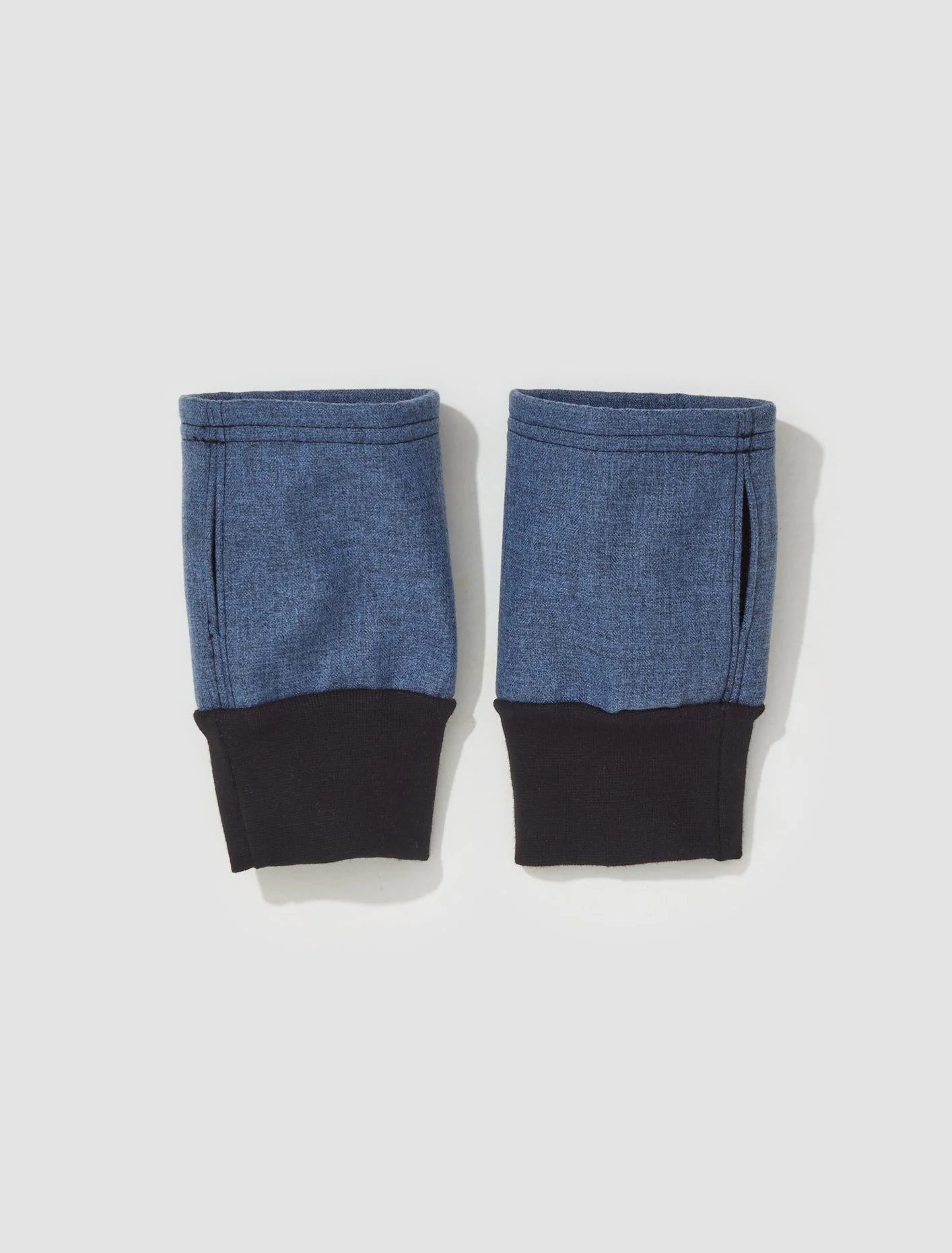 Hand Warmers in Peppered Blue - Image 4