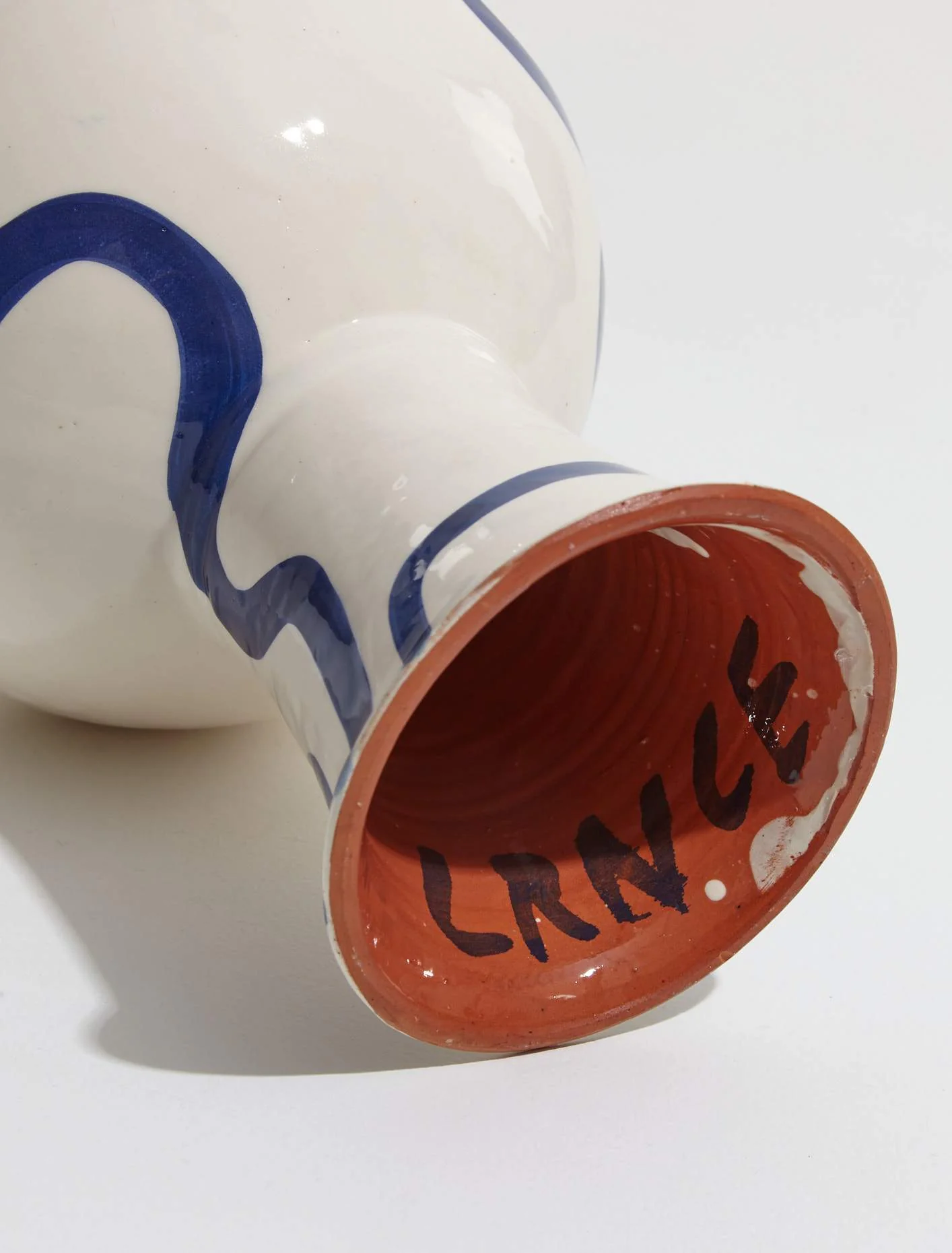 Handpainted Vase "Les Oreilles 4" - Image 4