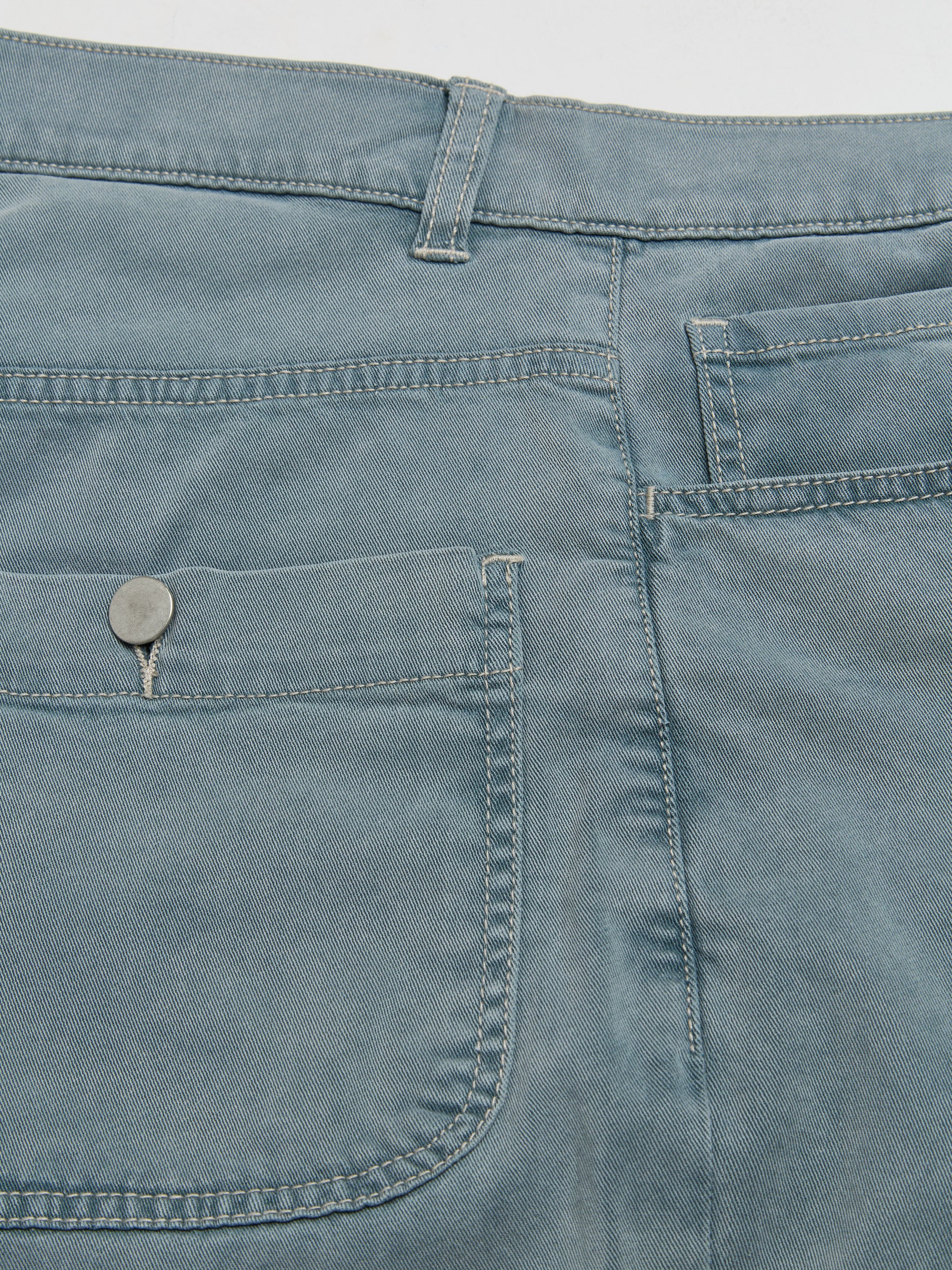 Jasper Shorts in Blue - Image 3