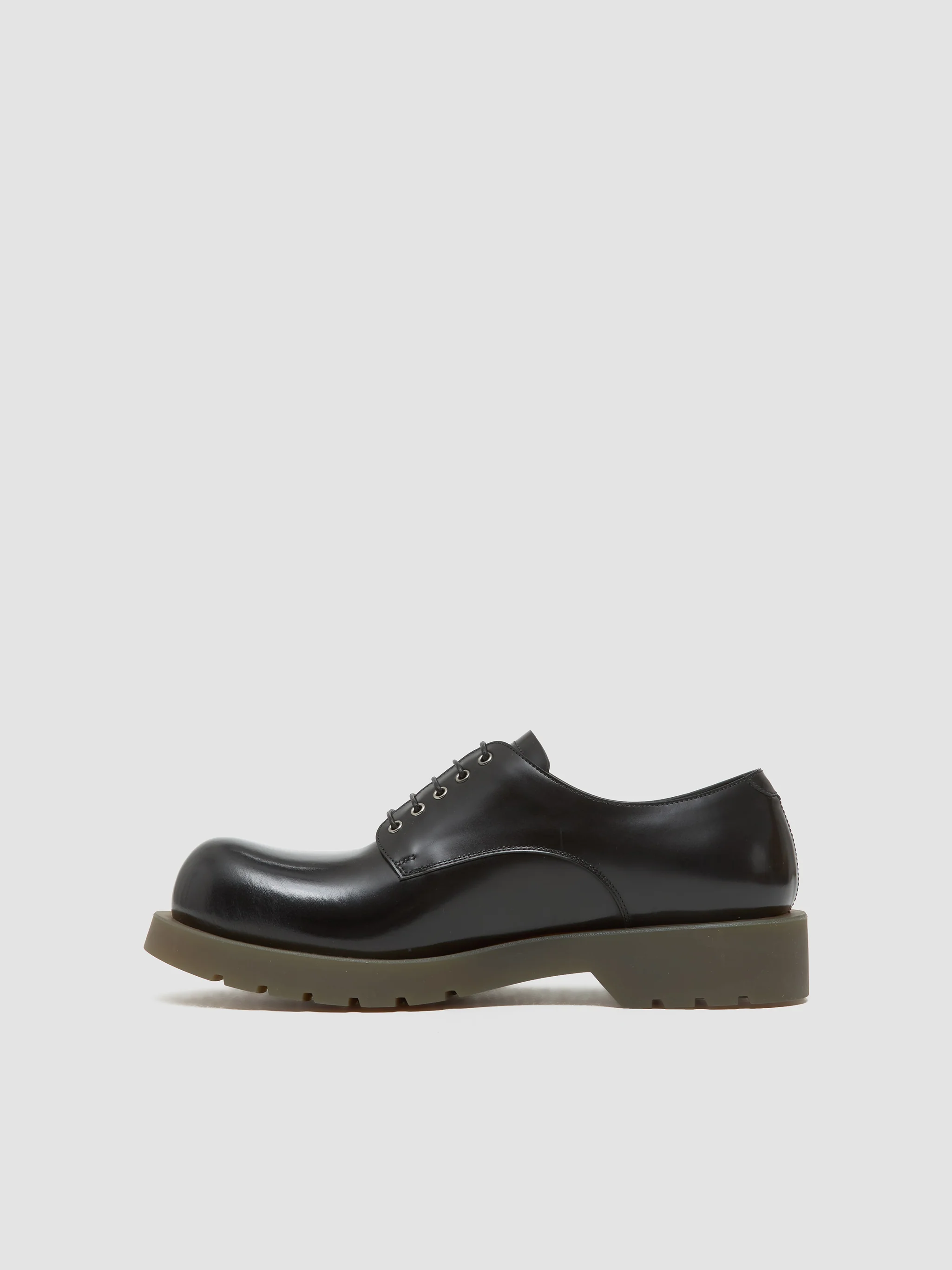 Lace-Up Derby Shoes in Black - Image 7