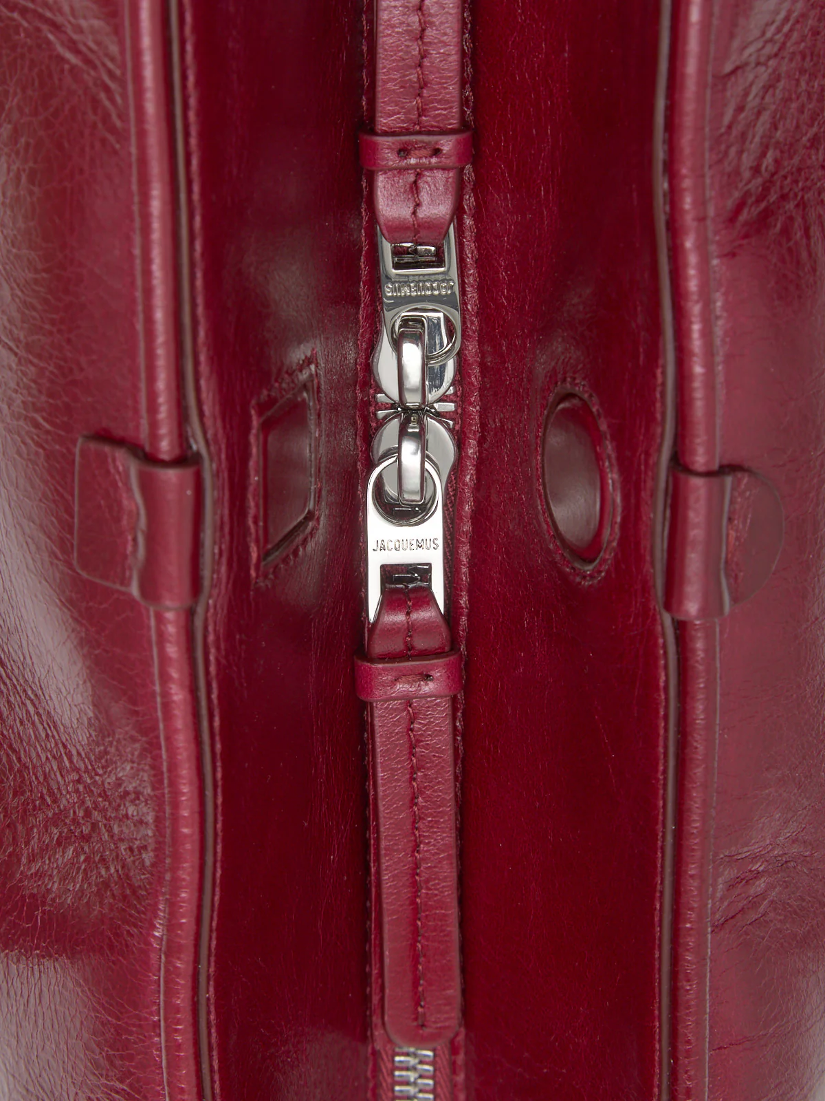Le Turismo Bag in Burgundy - Image 3