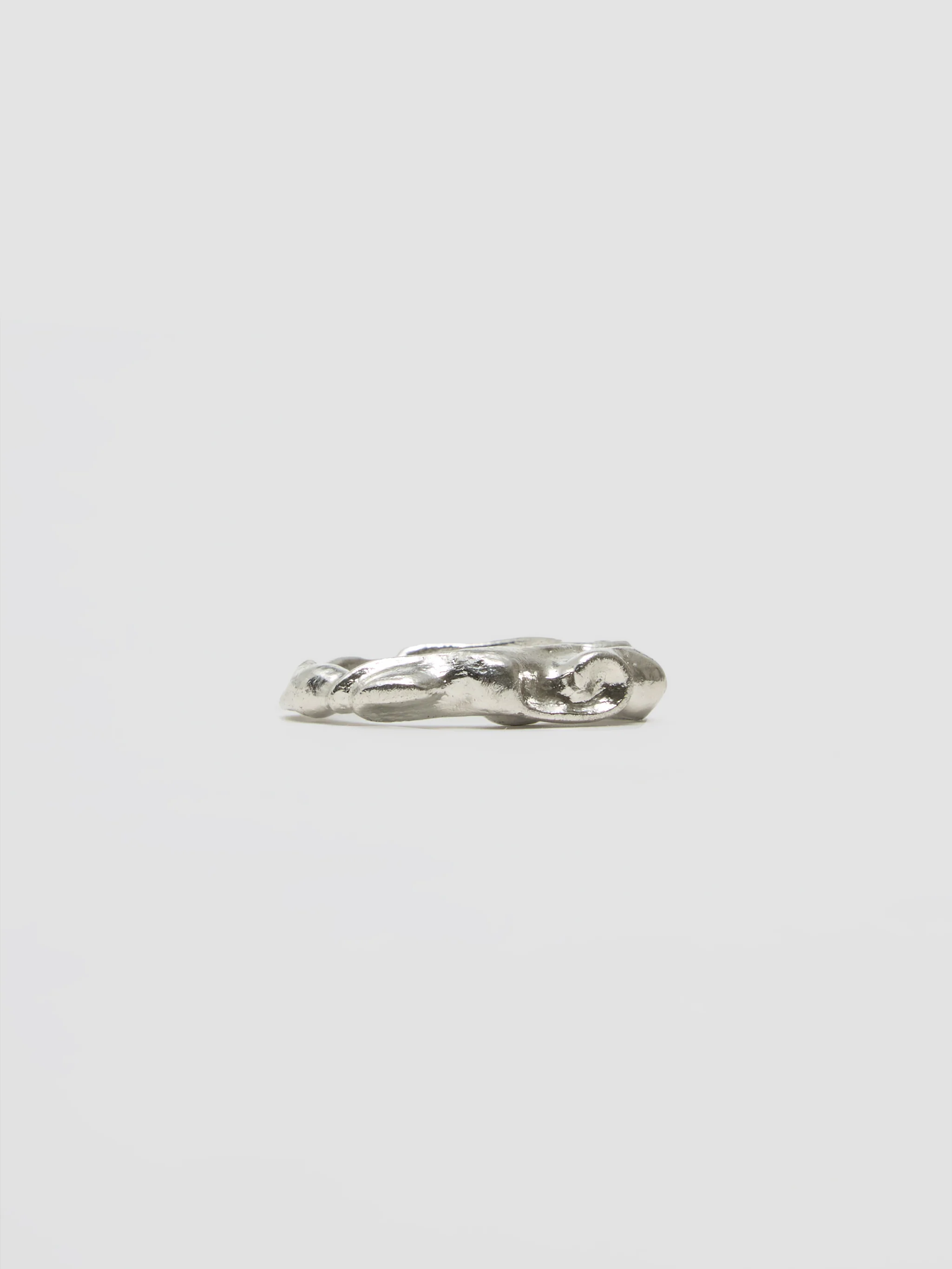 Leukothea Ring in Silver - Image 3