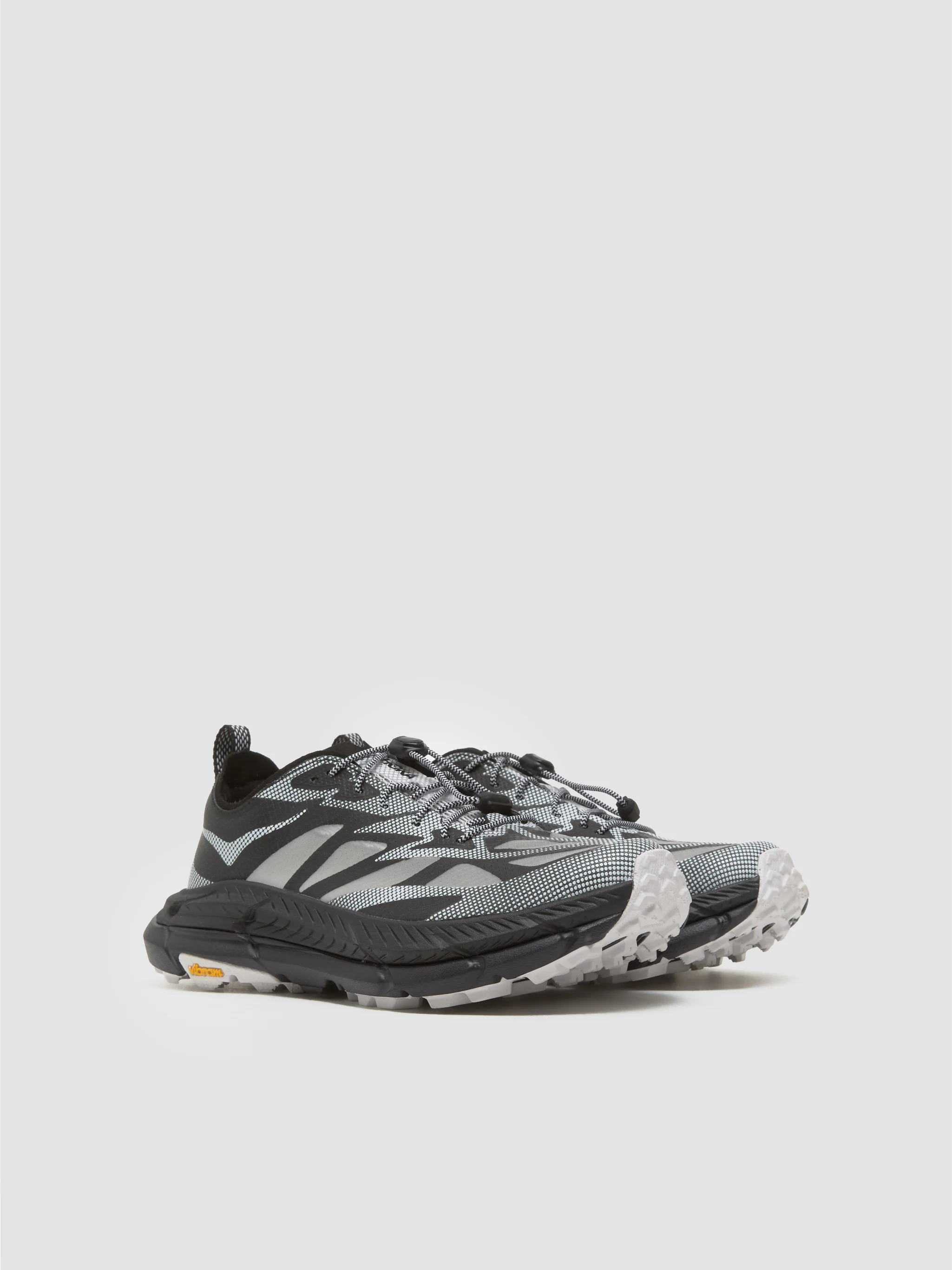 Mafate Speed 4 Lite TS Sneaker in Black & White - Image 2