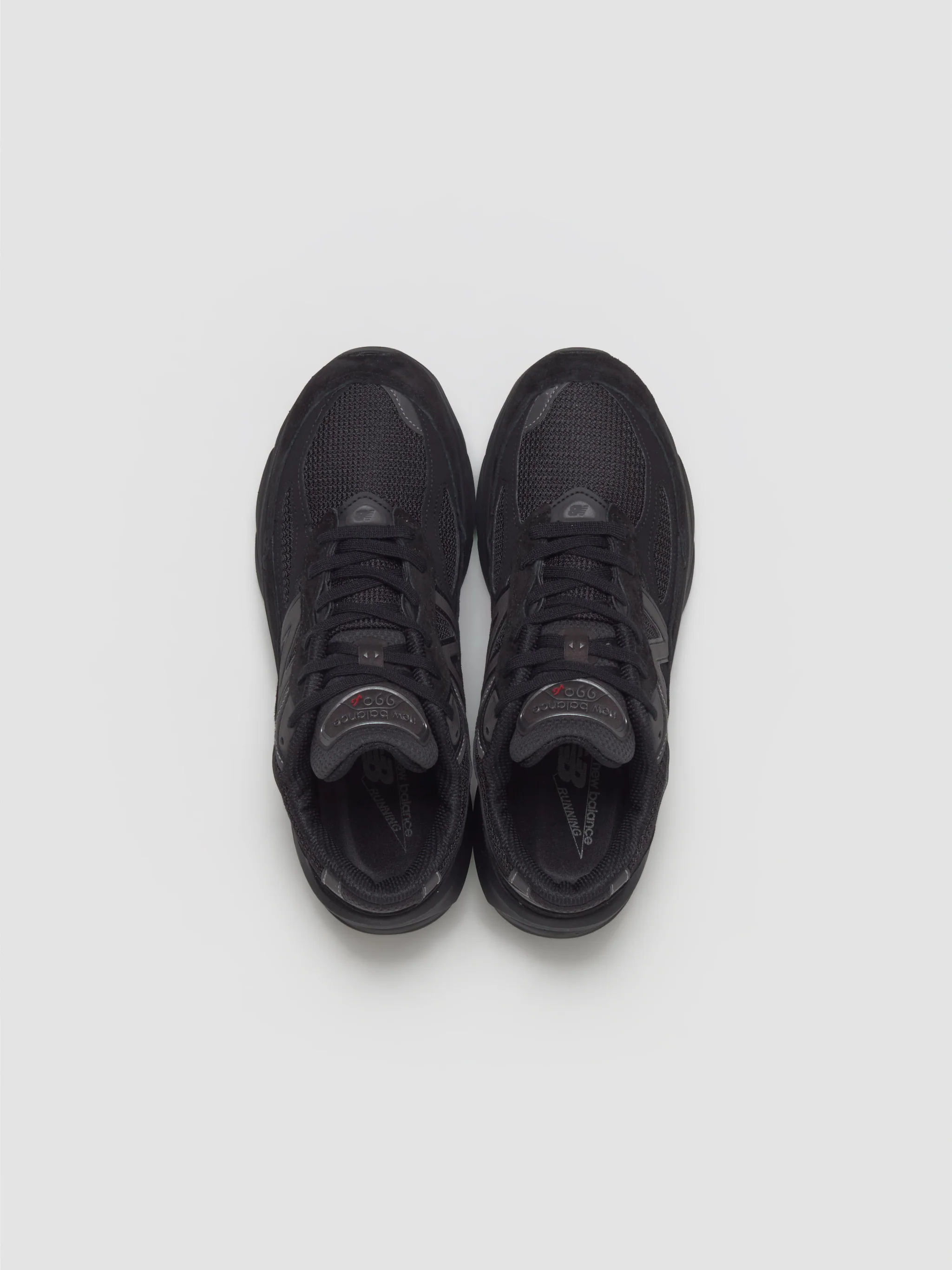 Men's 990 v6 ‘Made in USA’ Sneaker in Black - Image 3