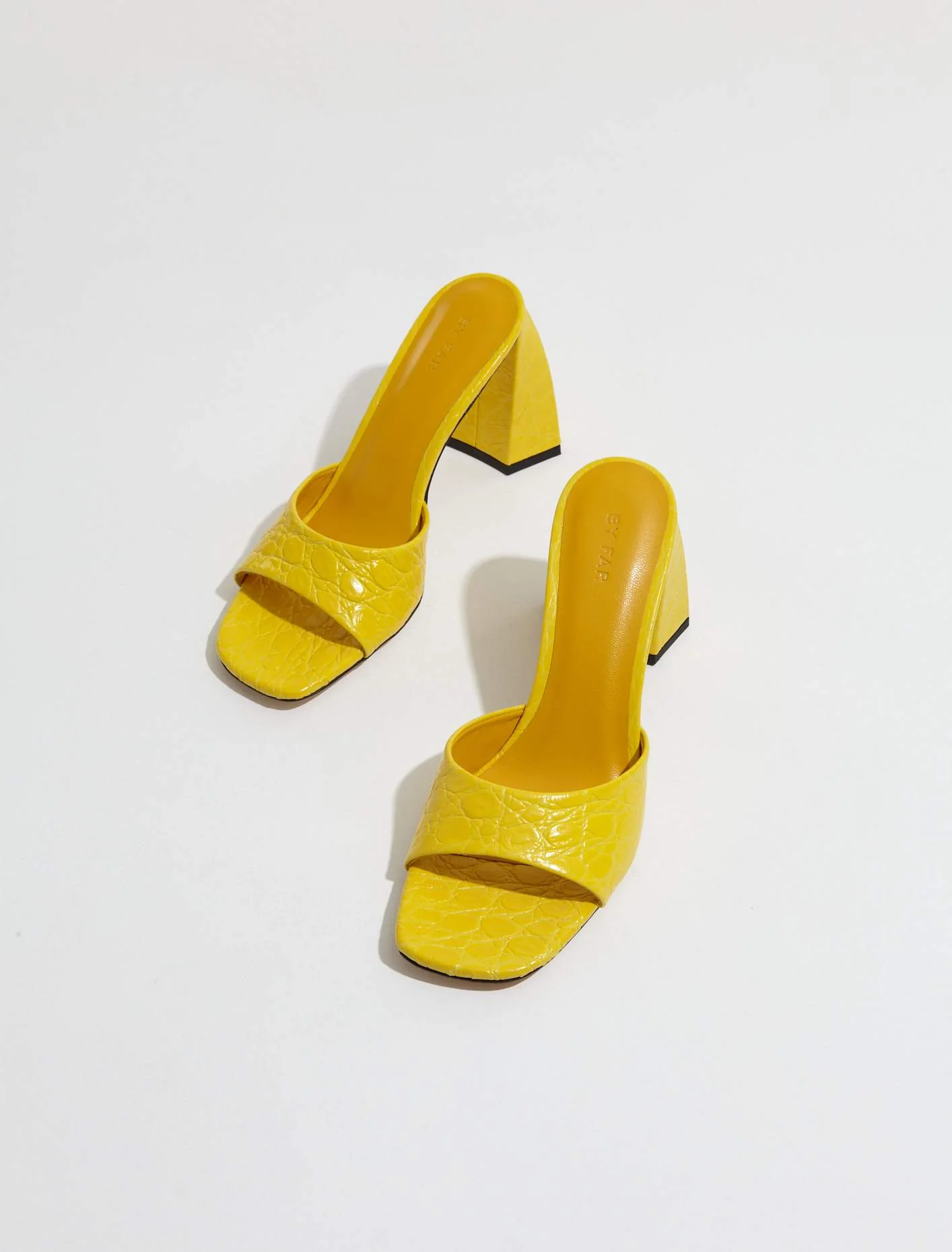 Michele Circular Croco Embossed Leather Sandals in Duckling - Image 6