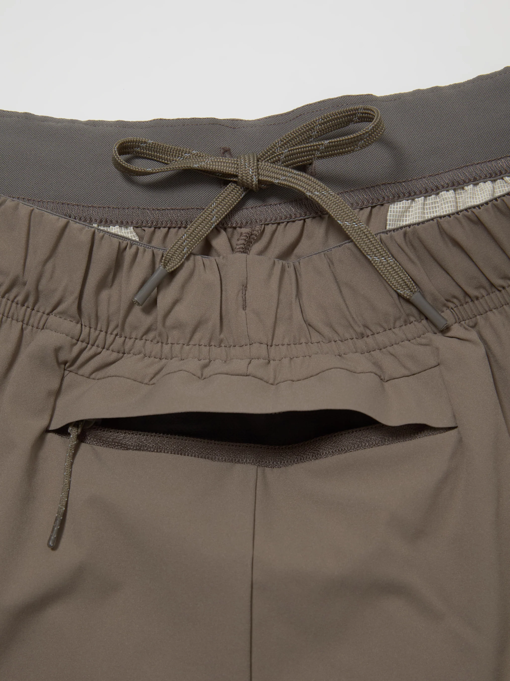 PeaceShell 5 Unlined Shorts in Falcon - Image 3
