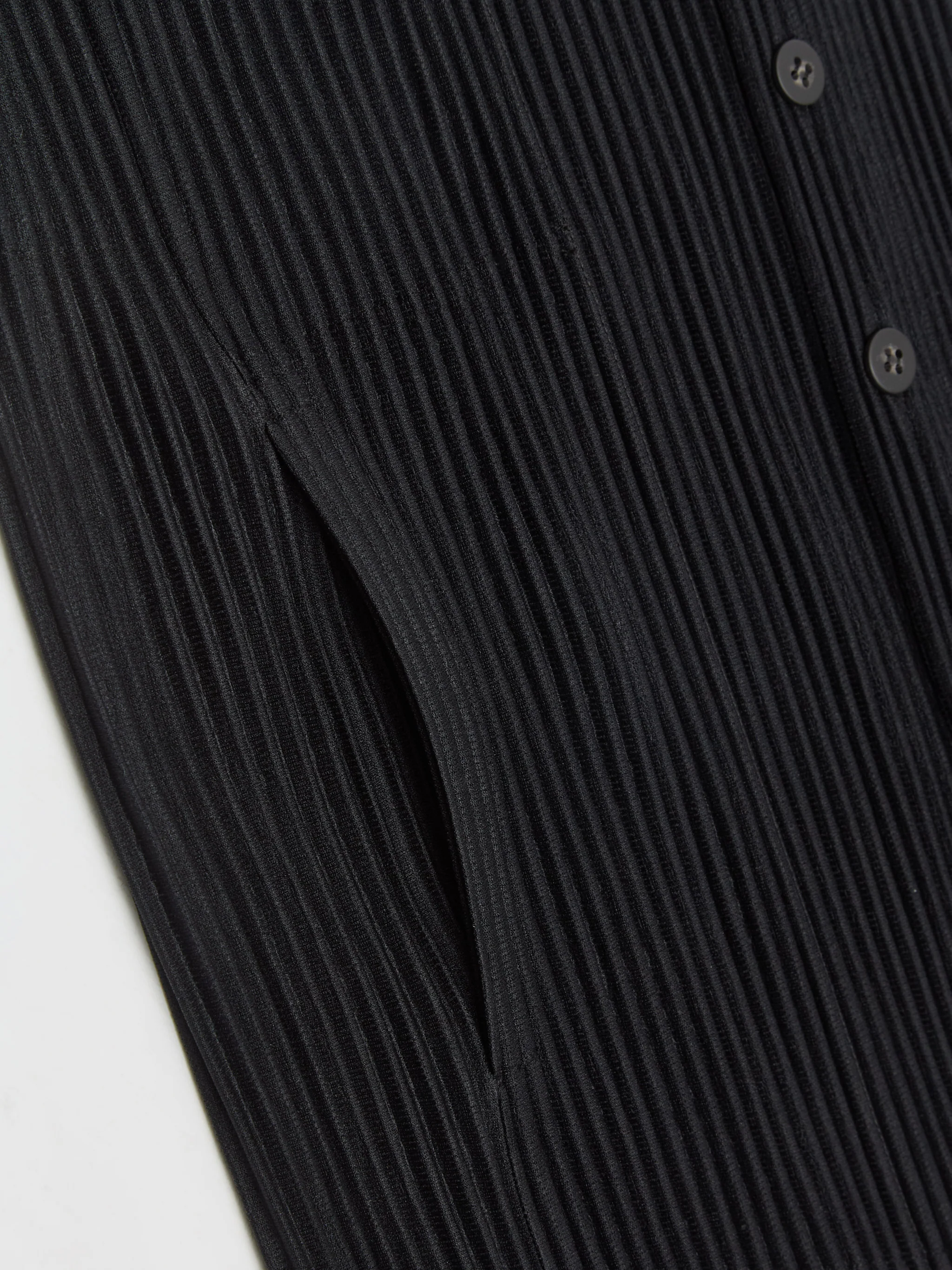 Pleated Button Up Vest in Black - Image 3
