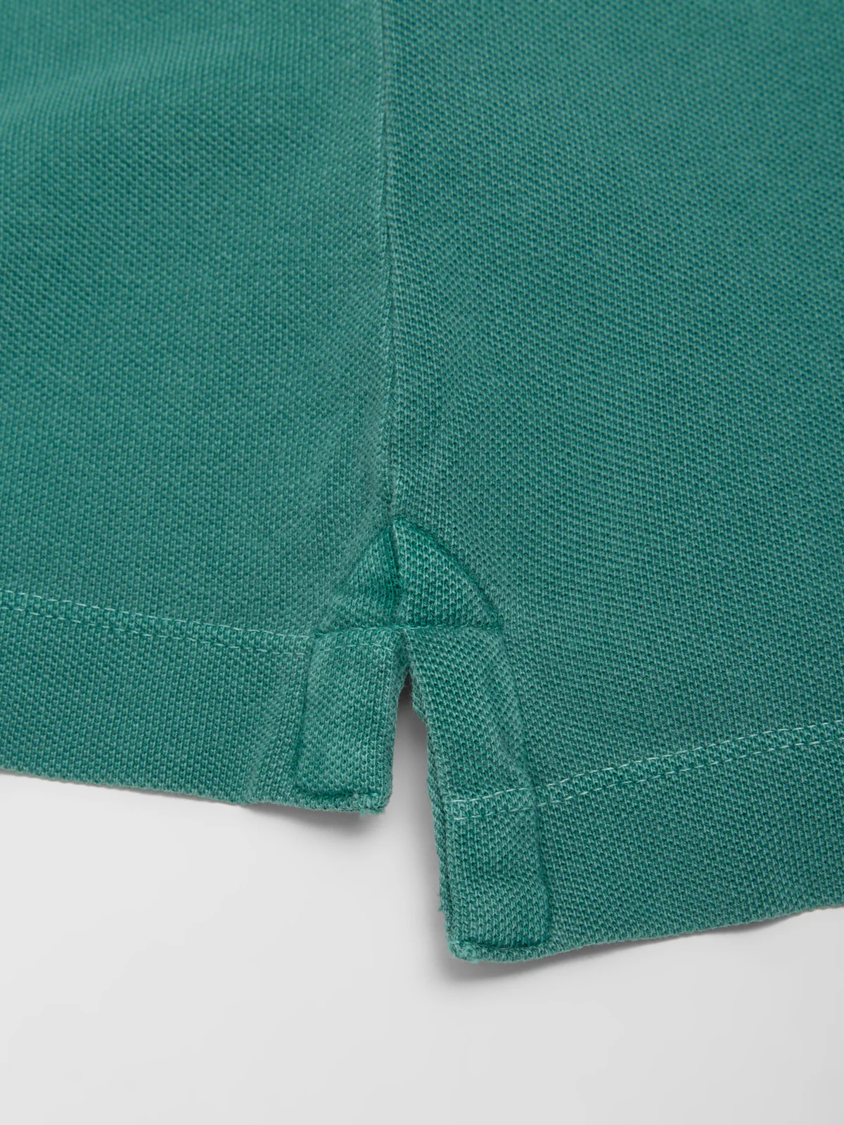 Polo T-Shirt in Green - Image 3