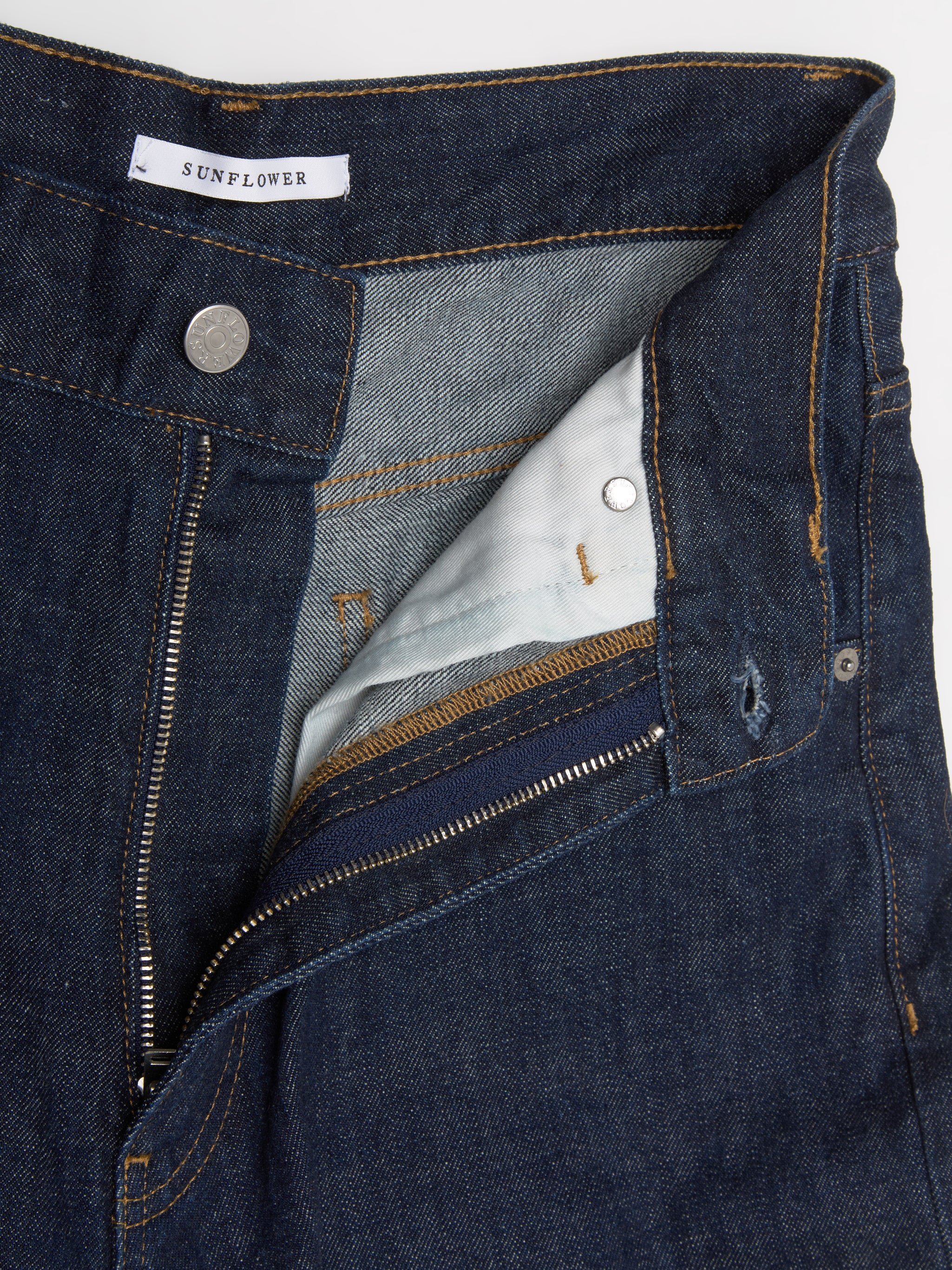 Super Wide Jeans in Simple Rinse Blue - Image 5