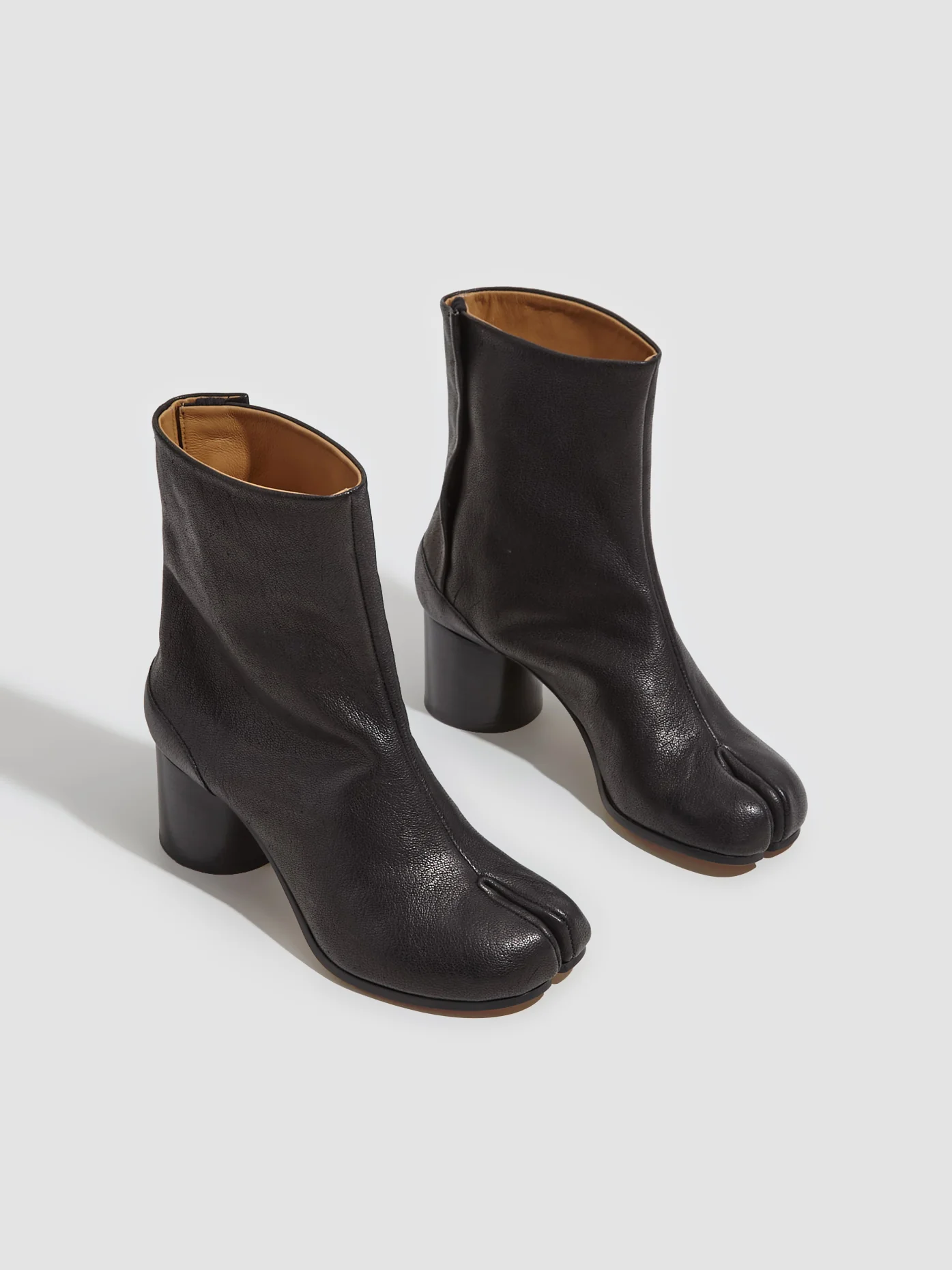 Tabi Ankle Boots in Black - Image 3
