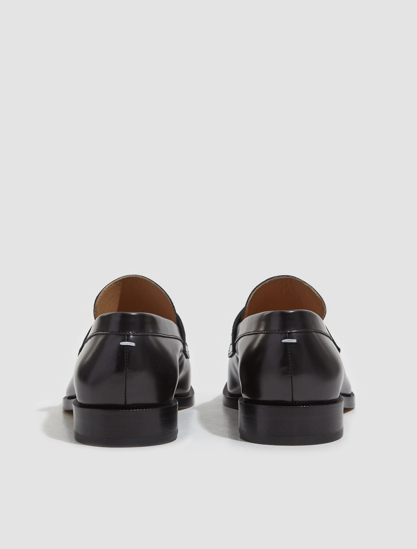 Tabi Loafers in Black - Image 4