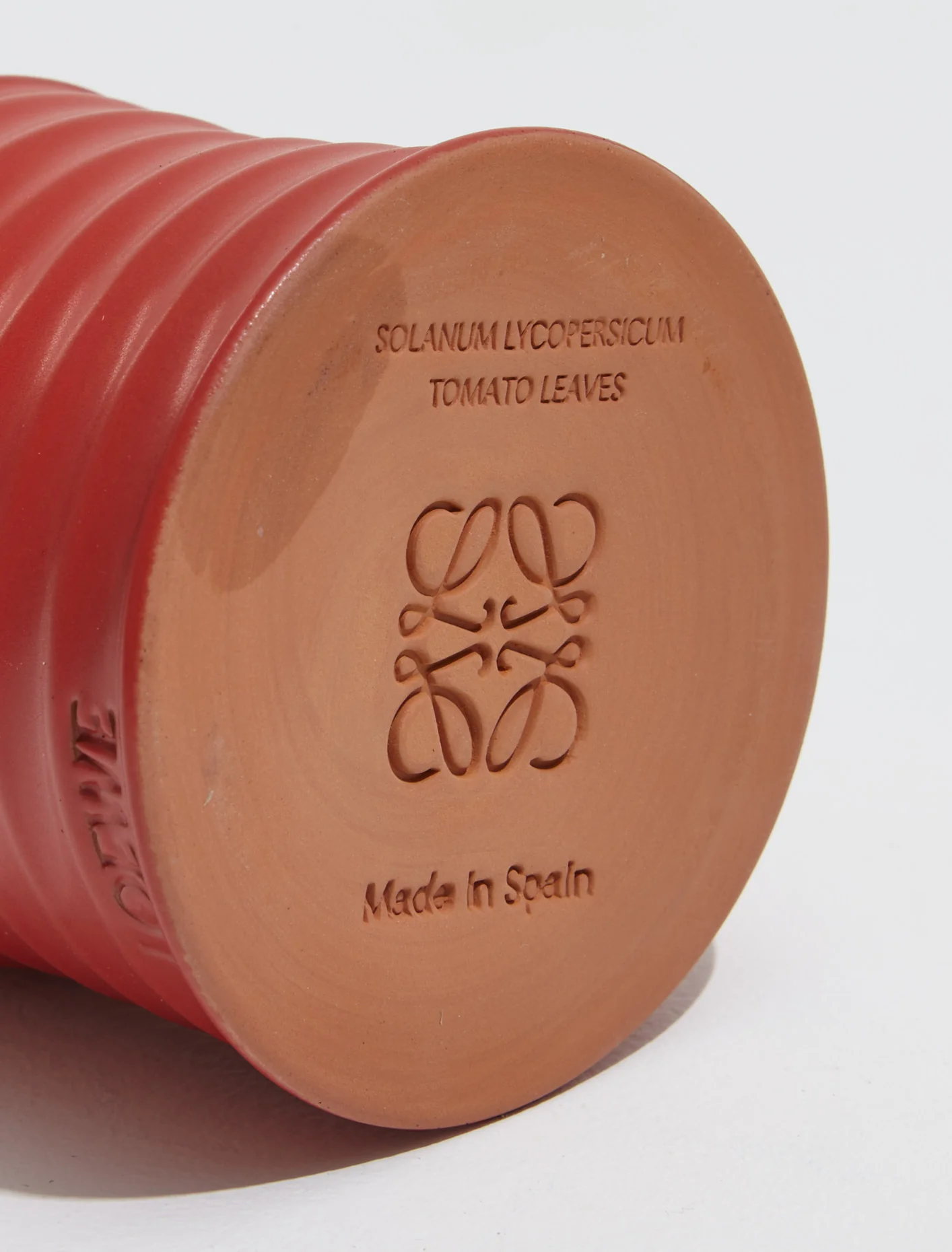 Tomato Leaves Candle - Image 3