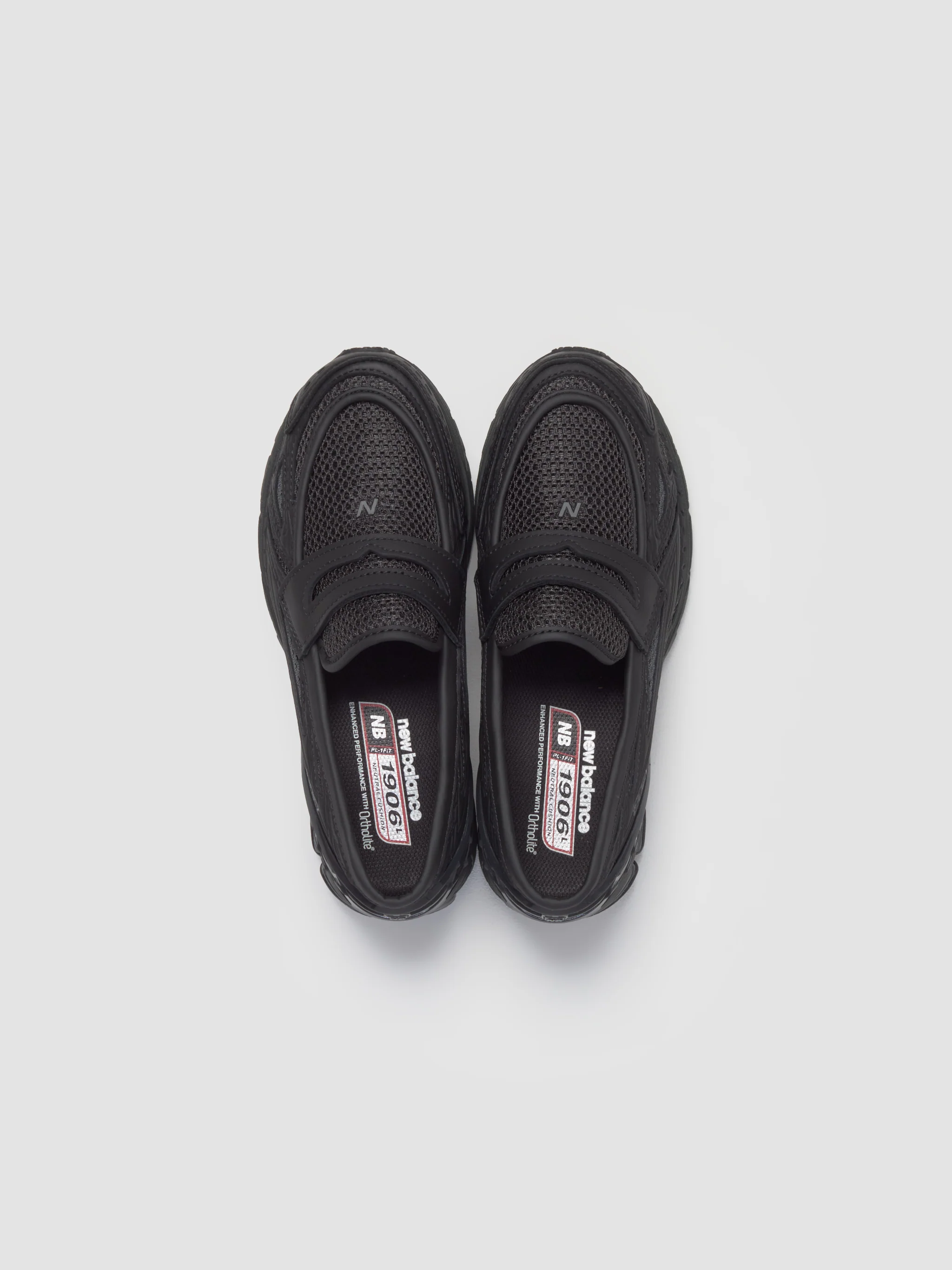 U1906 Loafers in Black - Image 3