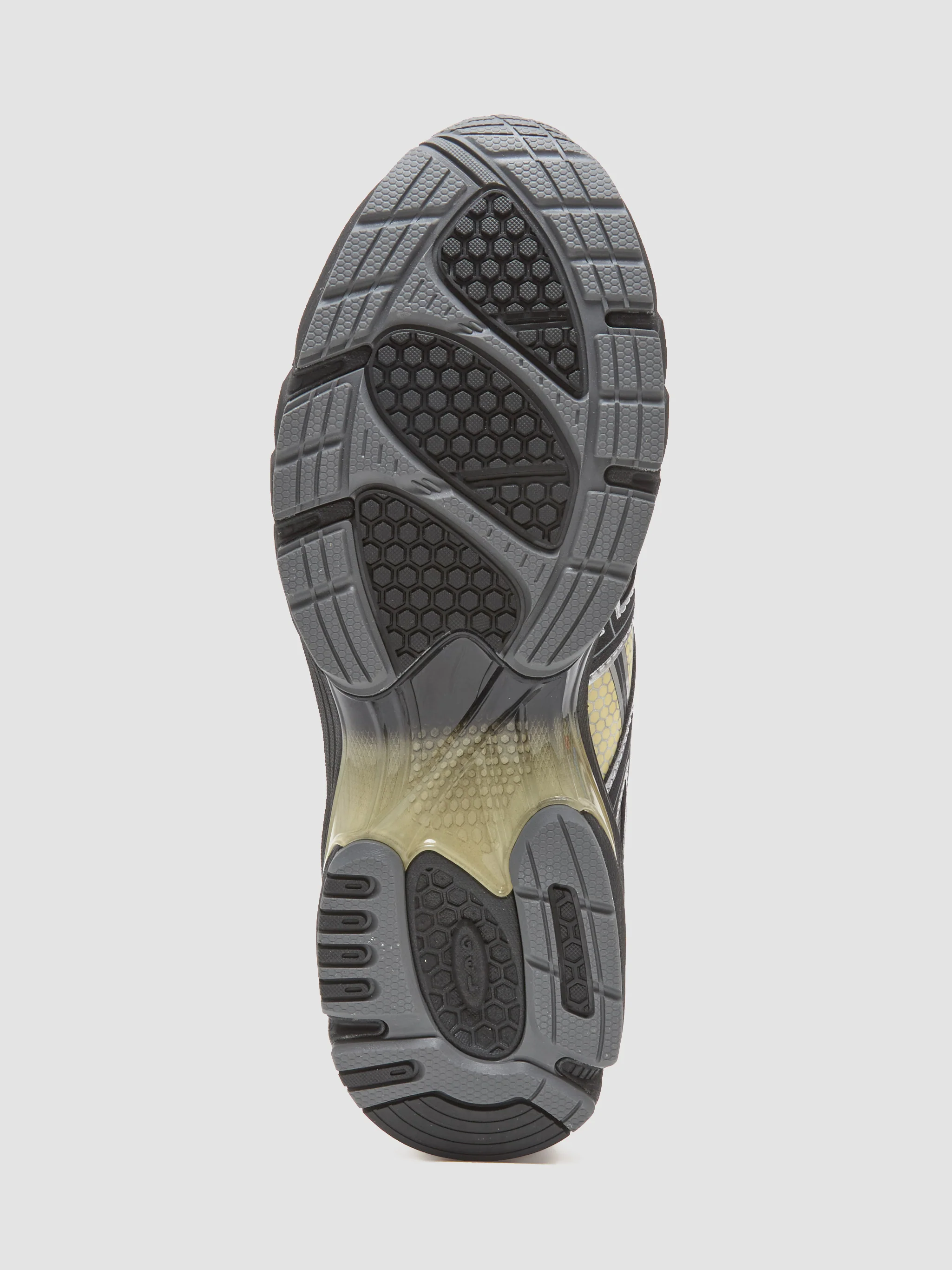 UB11-S GEL-DS TRAINER 14 Sneaker in Graphite Grey & Oyster White - Image 5