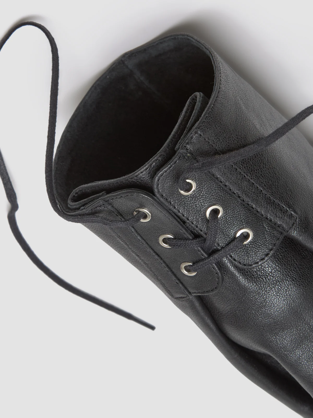 Victoria Boots in Black - Image 3