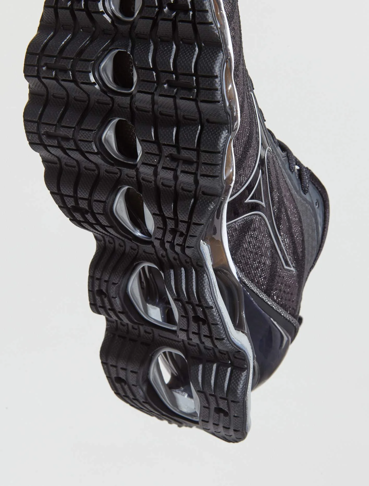 Wave Prophecy 11 Sneaker in Shadow - Image 5