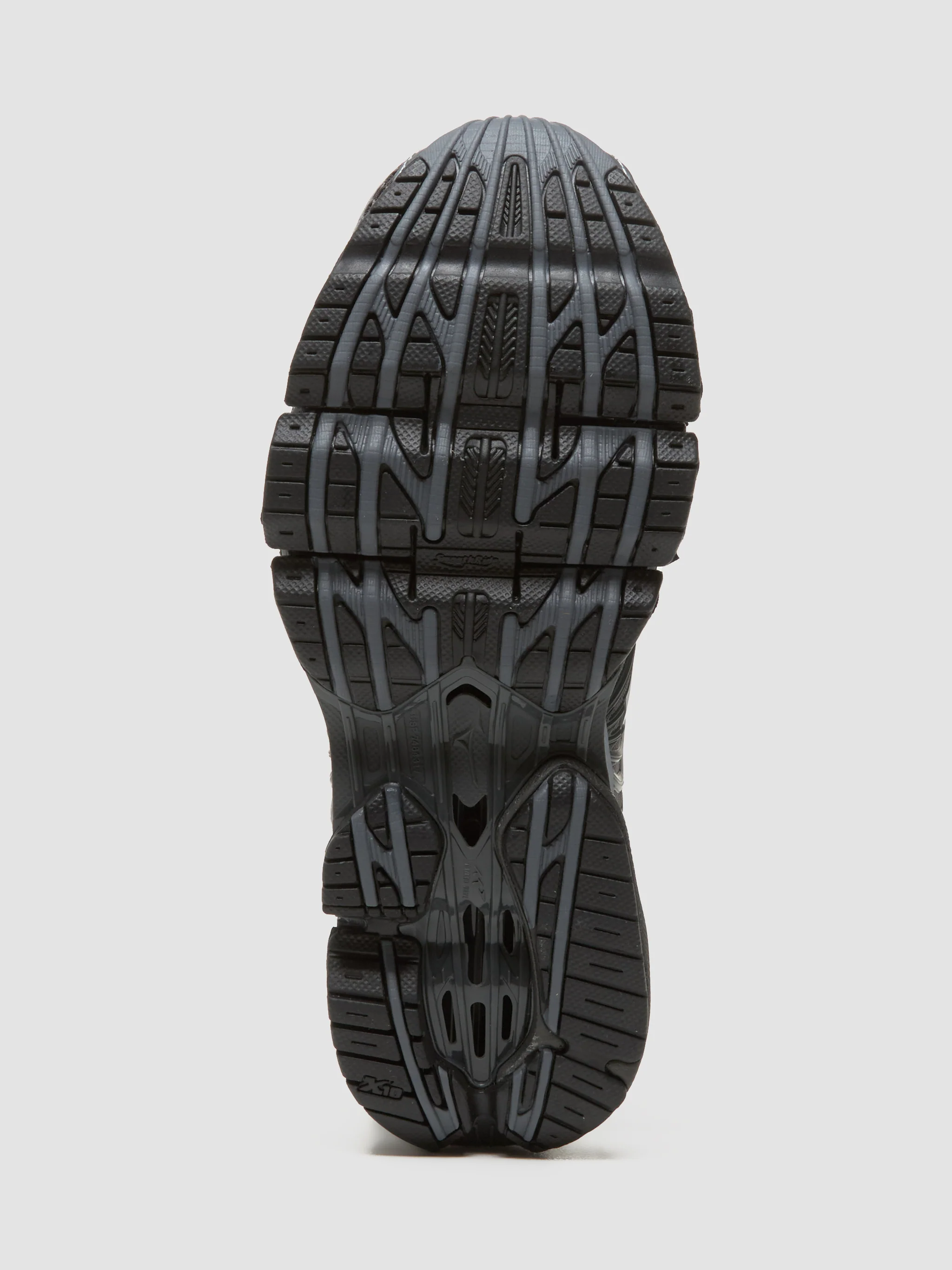 Wave Prophecy LS Sneaker in Black Sand & Metallic Gray - Image 5