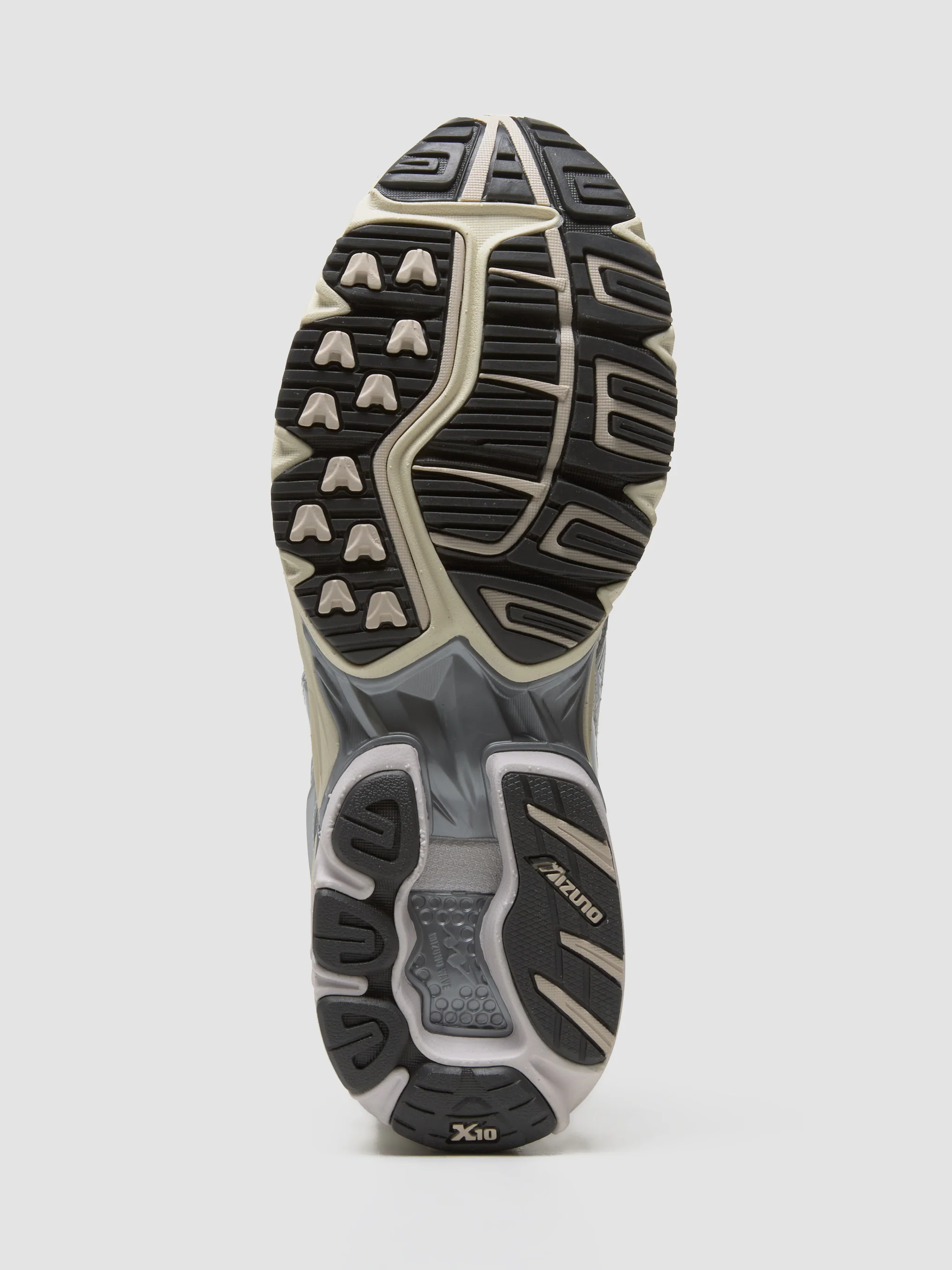 Wave Rider 10 Sneaker in Snow White & Bistro Green - Image 5