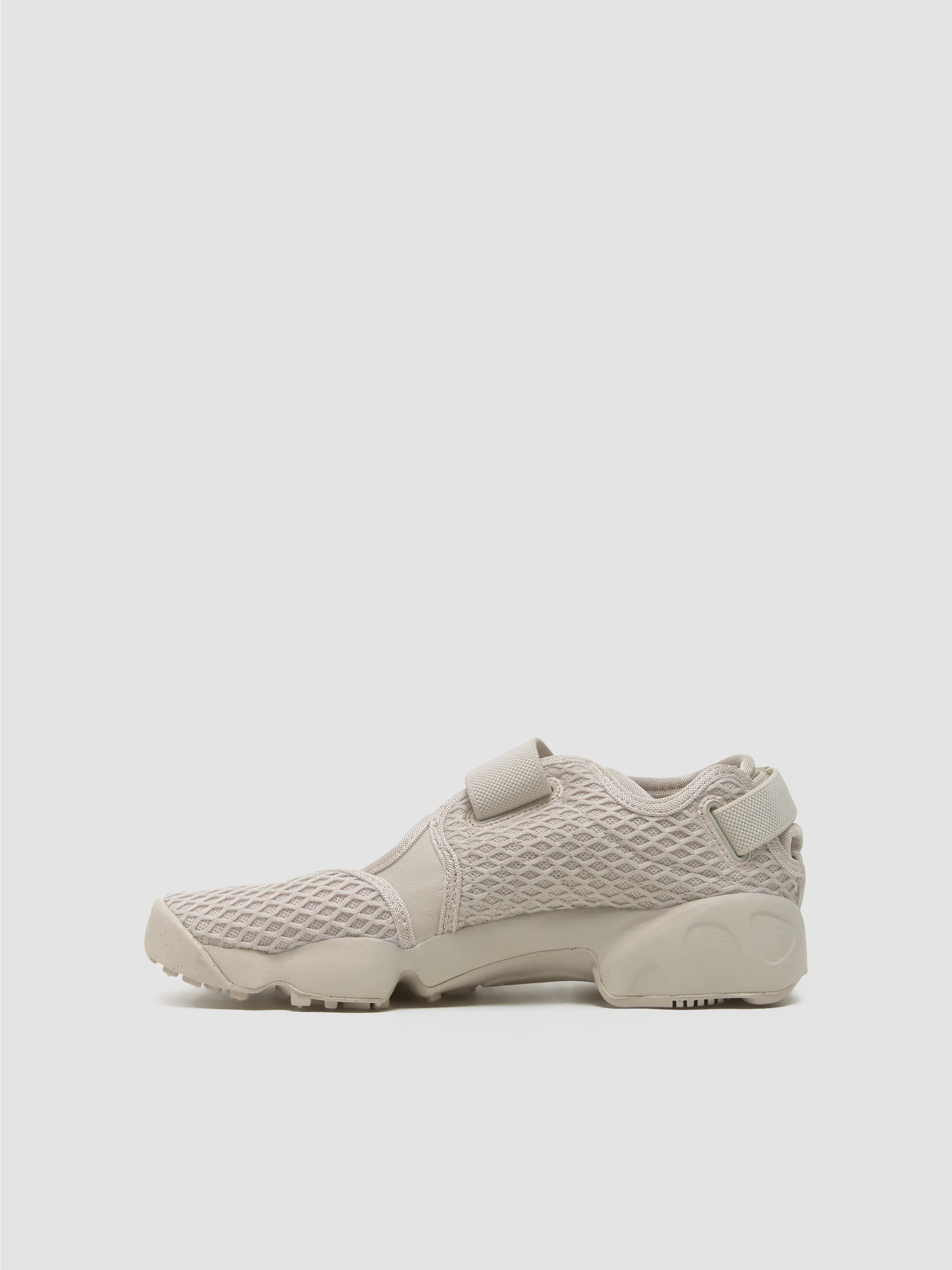 WMNS Air Rift Sneaker in Light Orewood Brown - Image 6