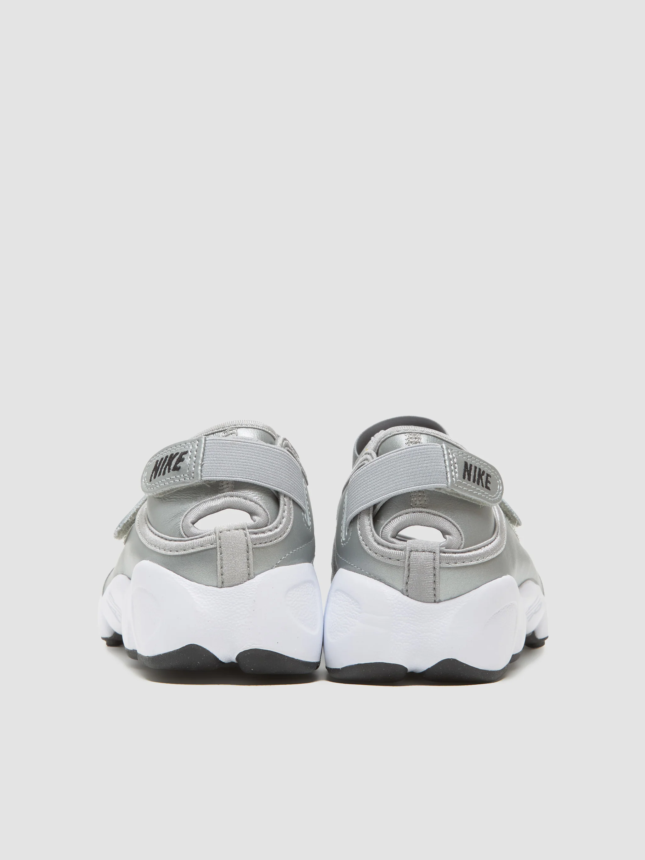 WMNS Air Rift Sneaker in Metallic Silver & Black - Image 5