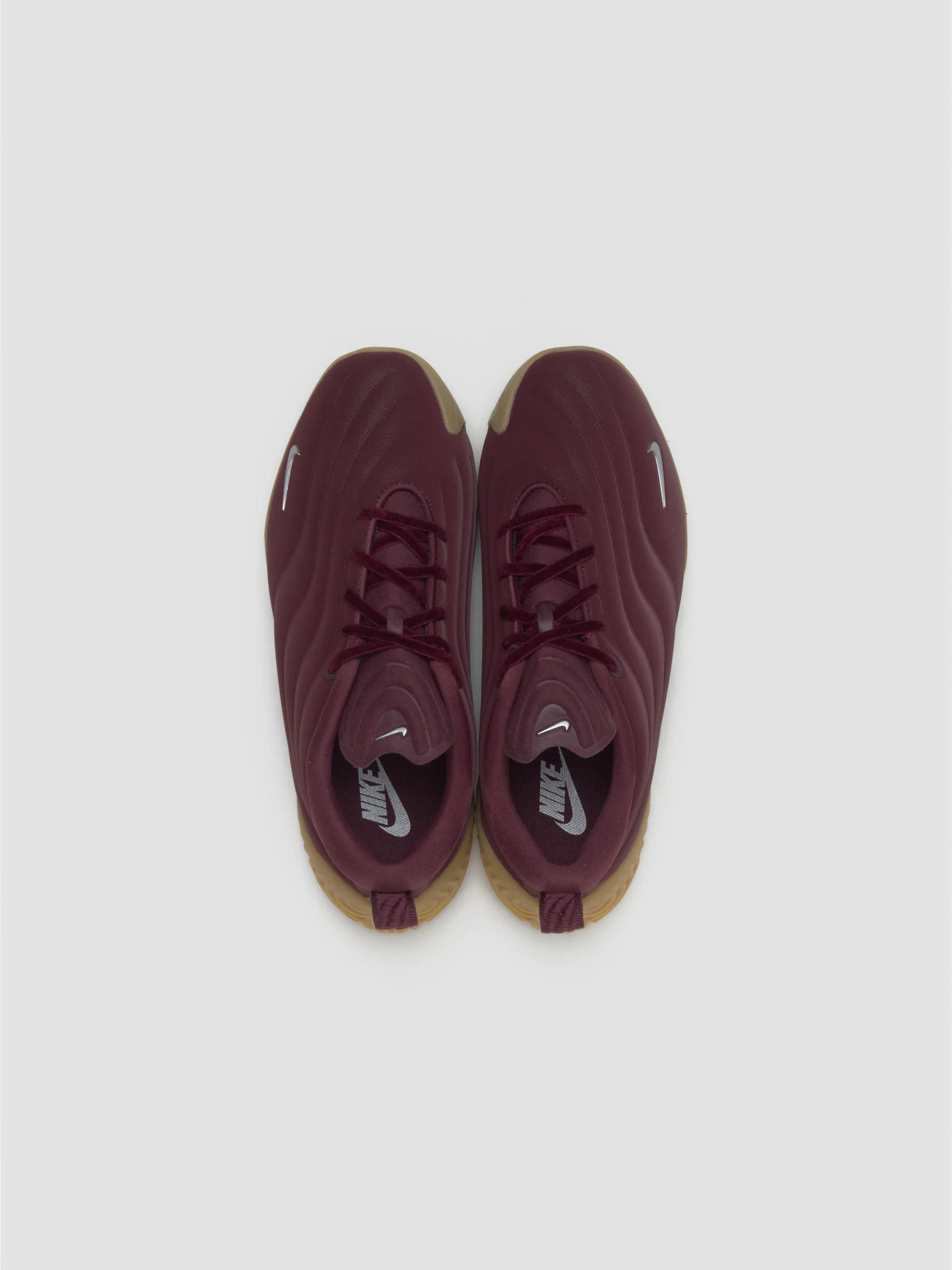 WMNS Astra Ultra Sneaker in Burgundy Crush & Metallic Silver - Image 3