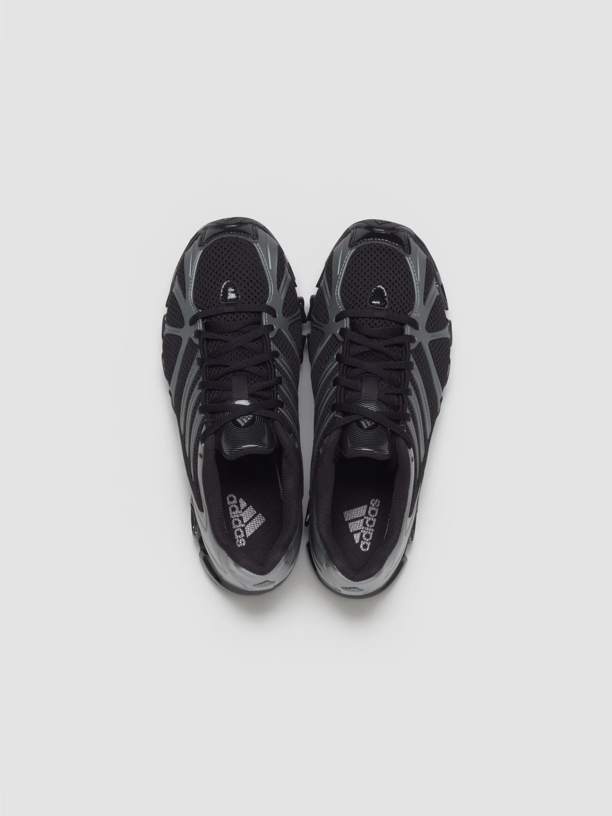 WMNS Mega Ghostride Sneaker in Black & Iron Metallic - Image 3