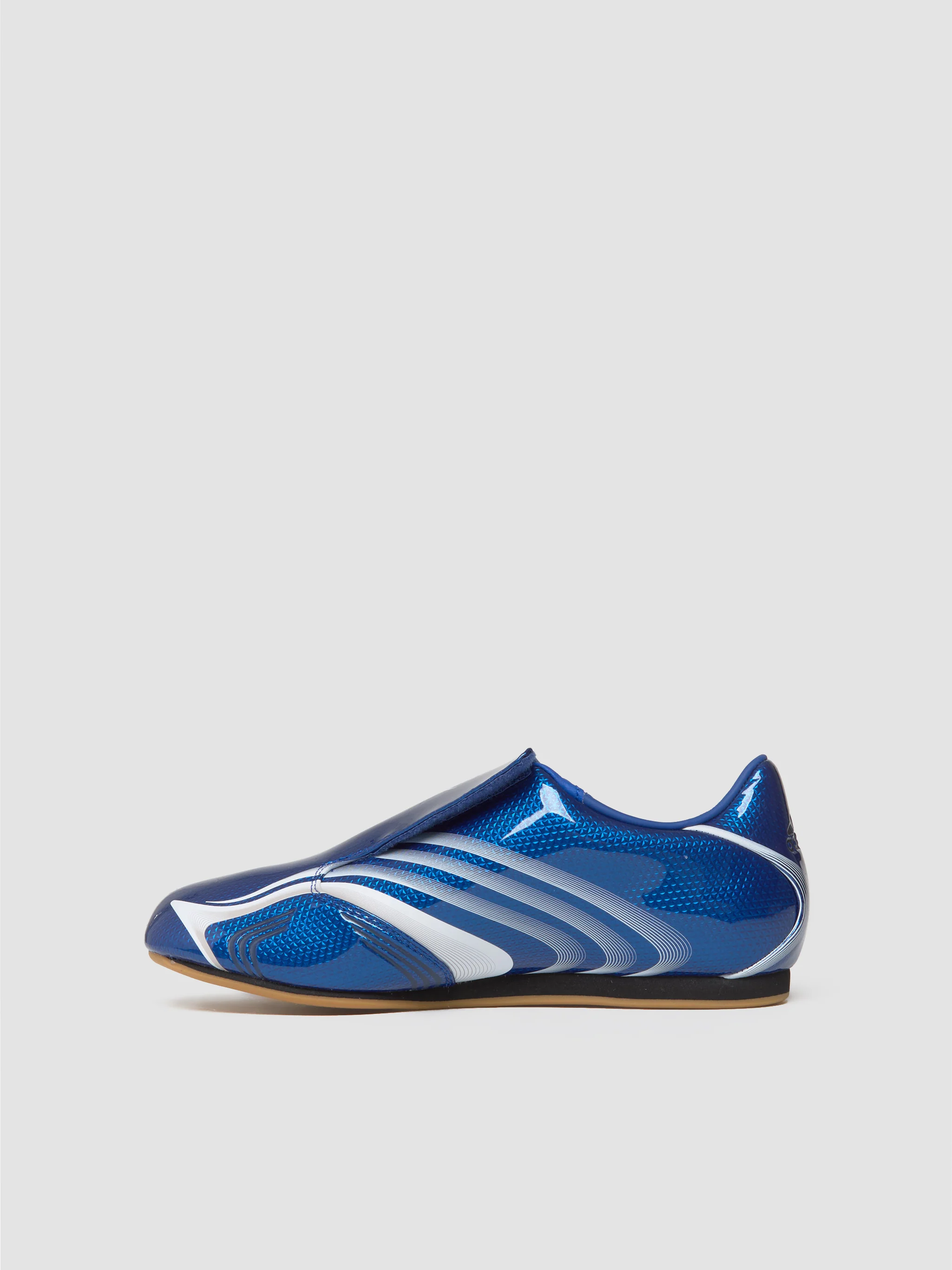WMNS Taekwondo F50 Sneaker in Royal Blue & White - Image 7