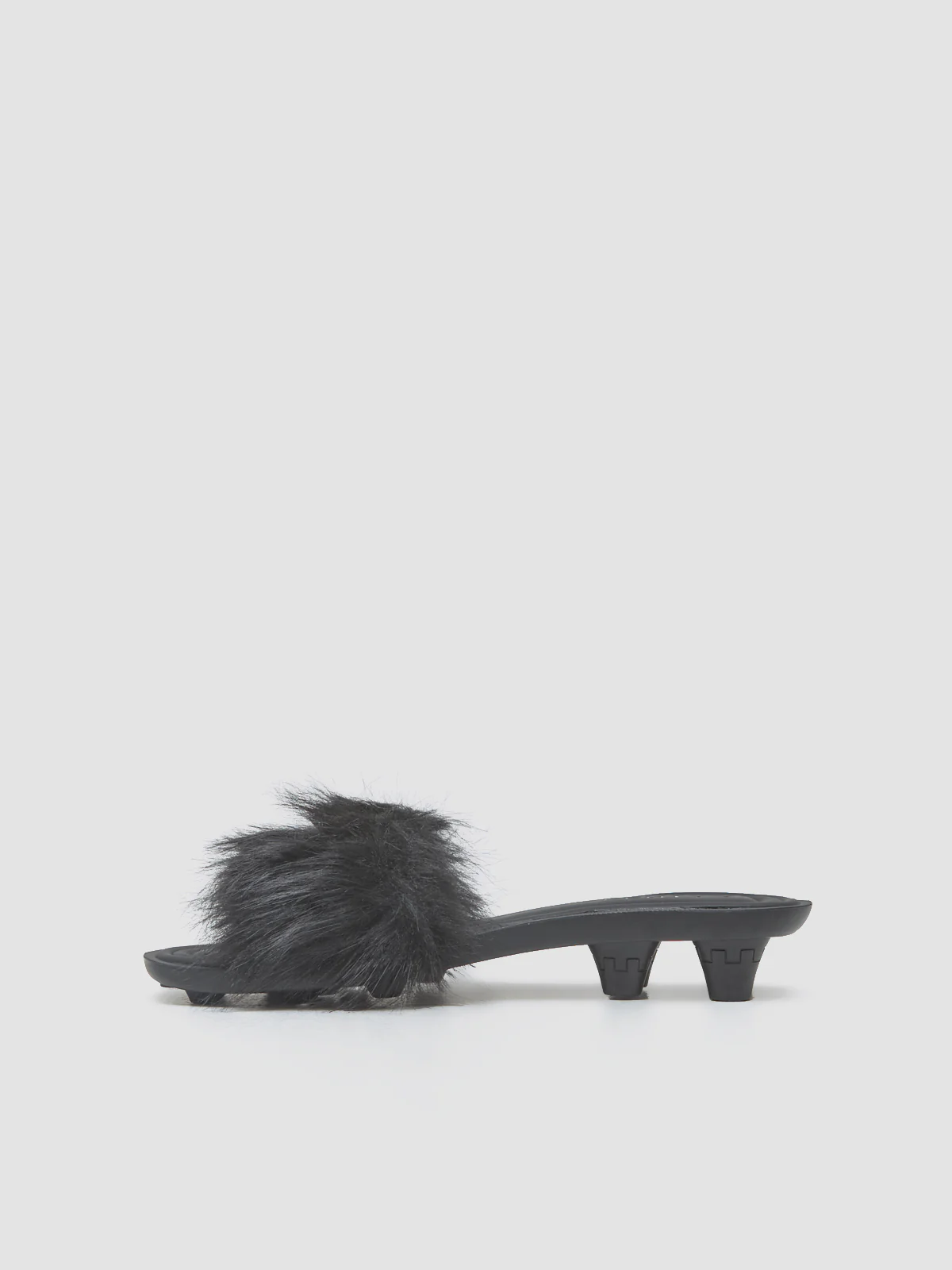 x FENTY WMNS Chic Fur Slide in Black & Silver - Image 6
