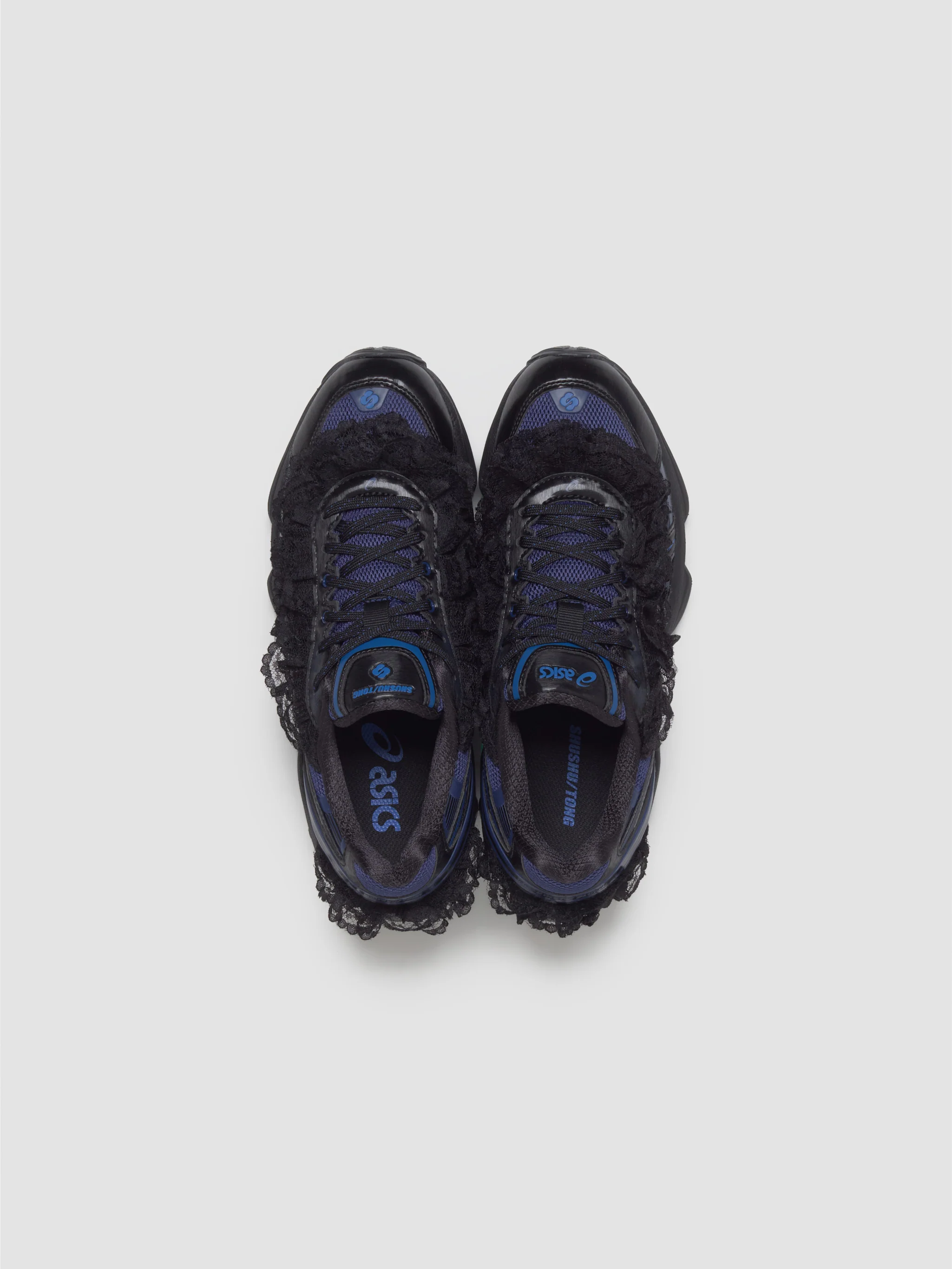 x SHUSHU/TONG GEL-KINETIC FLUENT Sneaker in Blue Expanse & Monaco Blue - Image 4