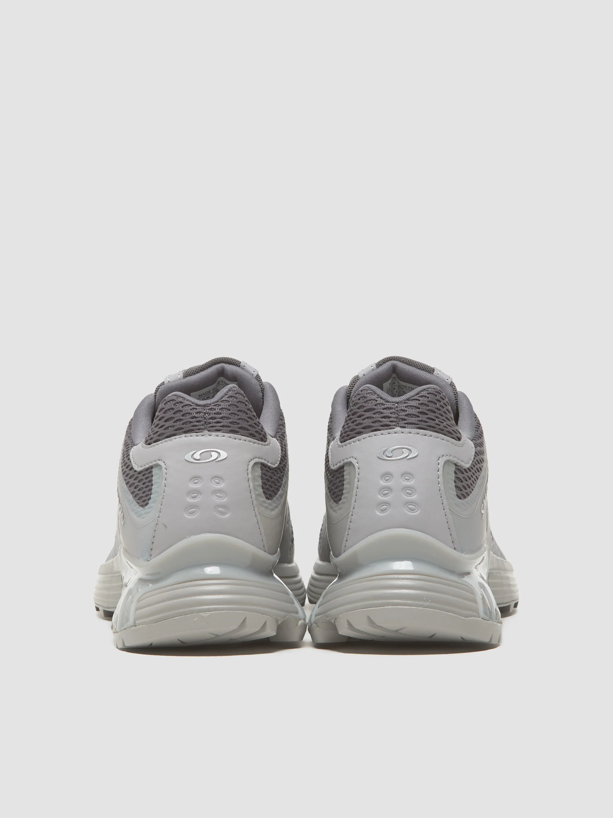 XT-WHISPER VOID Sneaker in Alloy & Castlerock - Image 4